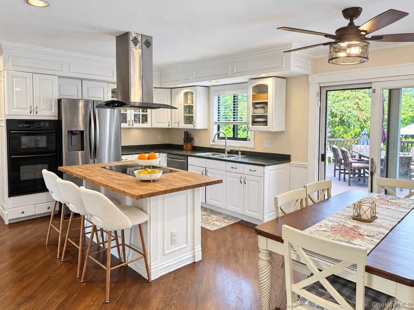 15 Vineyard Way, Brookhaven, NY, 4 Bedrooms Bedrooms, 7 Rooms Rooms,2 BathroomsBathrooms,Residential,For Rent,Vineyard,0,1055458 15 Vineyard Way, Brookhaven, NY, 4 Bedrooms Bedrooms, 7 Rooms Rooms,2 BathroomsBathrooms,Residential,For Rent,Vineyard,0,1055458