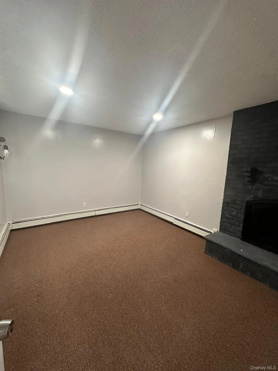 2 Rope Lane, Hempstead, NY, 4 Bedroom Bedrooms, 7 Room Rooms,1 BathroomBathrooms,Residential Lease,For Rent,Rope,0,1055459 2 Rope Lane, Hempstead, NY, 4 Bedroom Bedrooms, 7 Room Rooms,1 BathroomBathrooms,Residential Lease,For Rent,Rope,0,1055459