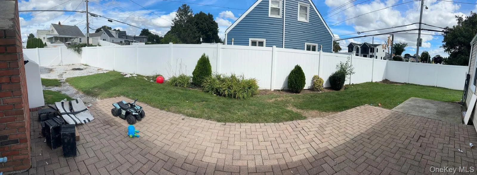 2 Rope Lane, Hempstead, NY, 4 Bedrooms Bedrooms, 7 Rooms Rooms,1 BathroomBathrooms,Residential Lease,For Rent,Rope,0,1055459 2 Rope Lane, Hempstead, NY, 4 Bedrooms Bedrooms, 7 Rooms Rooms,1 BathroomBathrooms,Residential Lease,For Rent,Rope,0,1055459