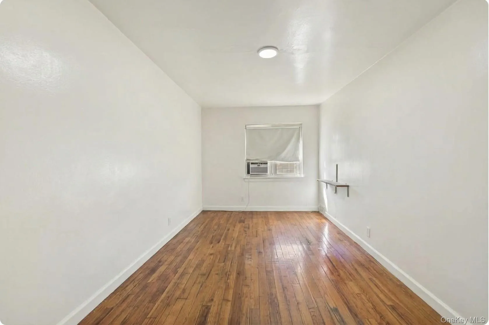 3312 Paulding Avenue, New York, NY, 3 Bedrooms Bedrooms, 6 Rooms Rooms,2 BathroomsBathrooms,Residential,For Rent,Paulding,0,1055463 3312 Paulding Avenue, New York, NY, 3 Bedrooms Bedrooms, 6 Rooms Rooms,2 BathroomsBathrooms,Residential,For Rent,Paulding,0,1055463