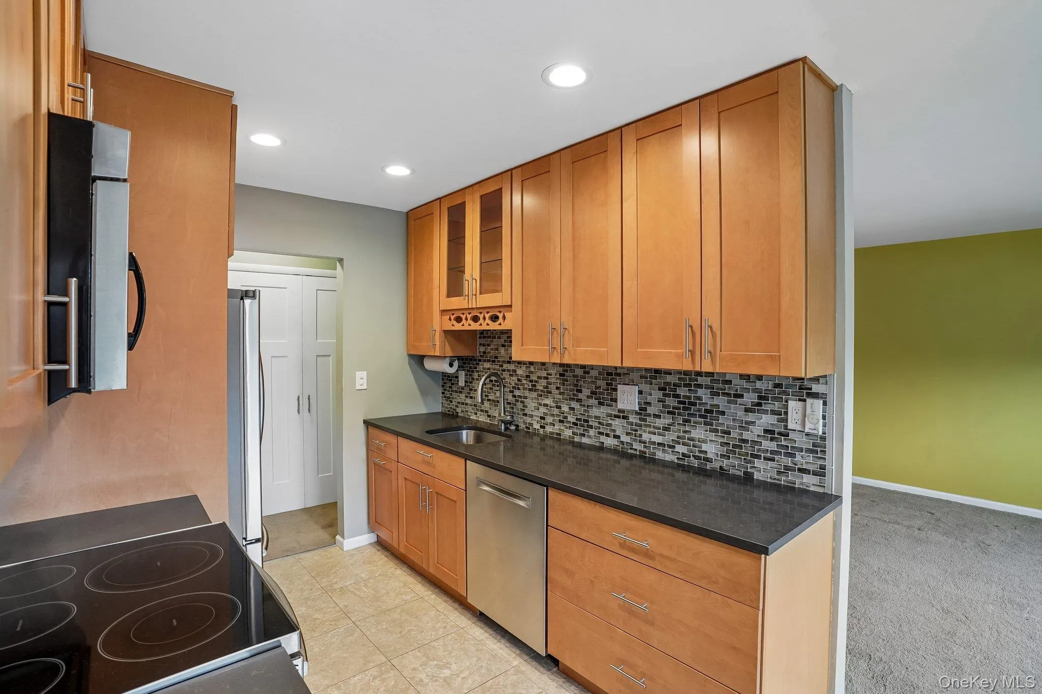 88 Sierra Vista Lane, Clarkstown, NY, 1 Bedroom Bedrooms, 4 Rooms Rooms,1 BathroomBathrooms,Residential,For Rent,Sierra Vista,0,1055465 88 Sierra Vista Lane, Clarkstown, NY, 1 Bedroom Bedrooms, 4 Rooms Rooms,1 BathroomBathrooms,Residential,For Rent,Sierra Vista,0,1055465