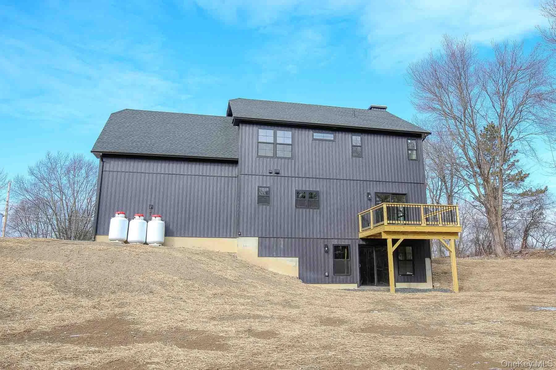8 James Place, Deerpark, NY, 4 Bedrooms Bedrooms, 8 Rooms Rooms,2 BathroomsBathrooms,Residential,For Rent,James,0,1055466 8 James Place, Deerpark, NY, 4 Bedrooms Bedrooms, 8 Rooms Rooms,2 BathroomsBathrooms,Residential,For Rent,James,0,1055466