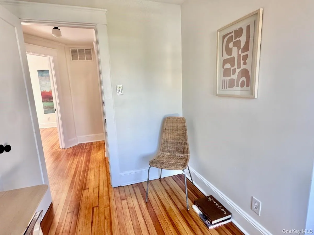 127 Emerson Street, Kingston, NY, 3 Bedroom Bedrooms, 7 Room Rooms,1 BathroomBathrooms,Residential Lease,For Rent,Emerson,0,1055469 127 Emerson Street, Kingston, NY, 3 Bedroom Bedrooms, 7 Room Rooms,1 BathroomBathrooms,Residential Lease,For Rent,Emerson,0,1055469