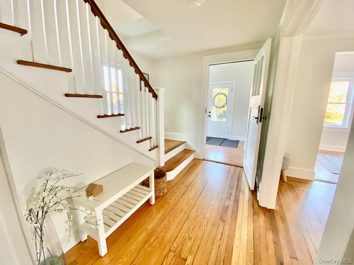 127 Emerson Street, Kingston, NY, 3 Bedroom Bedrooms, 7 Room Rooms,1 BathroomBathrooms,Residential Lease,For Rent,Emerson,0,1055469 127 Emerson Street, Kingston, NY, 3 Bedroom Bedrooms, 7 Room Rooms,1 BathroomBathrooms,Residential Lease,For Rent,Emerson,0,1055469