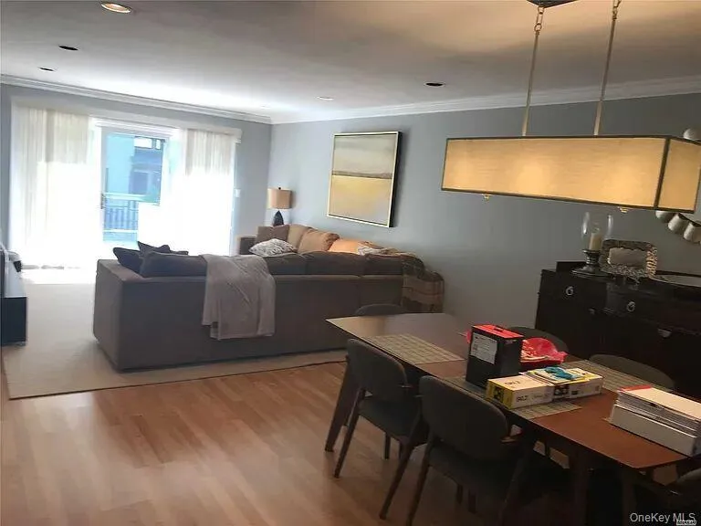 126 Foxwood Drive, Oyster Bay, NY, 3 Bedrooms Bedrooms, 7 Rooms Rooms,2 BathroomsBathrooms,Residential Lease,For Rent,Foxwood,0,1055470 126 Foxwood Drive, Oyster Bay, NY, 3 Bedrooms Bedrooms, 7 Rooms Rooms,2 BathroomsBathrooms,Residential Lease,For Rent,Foxwood,0,1055470