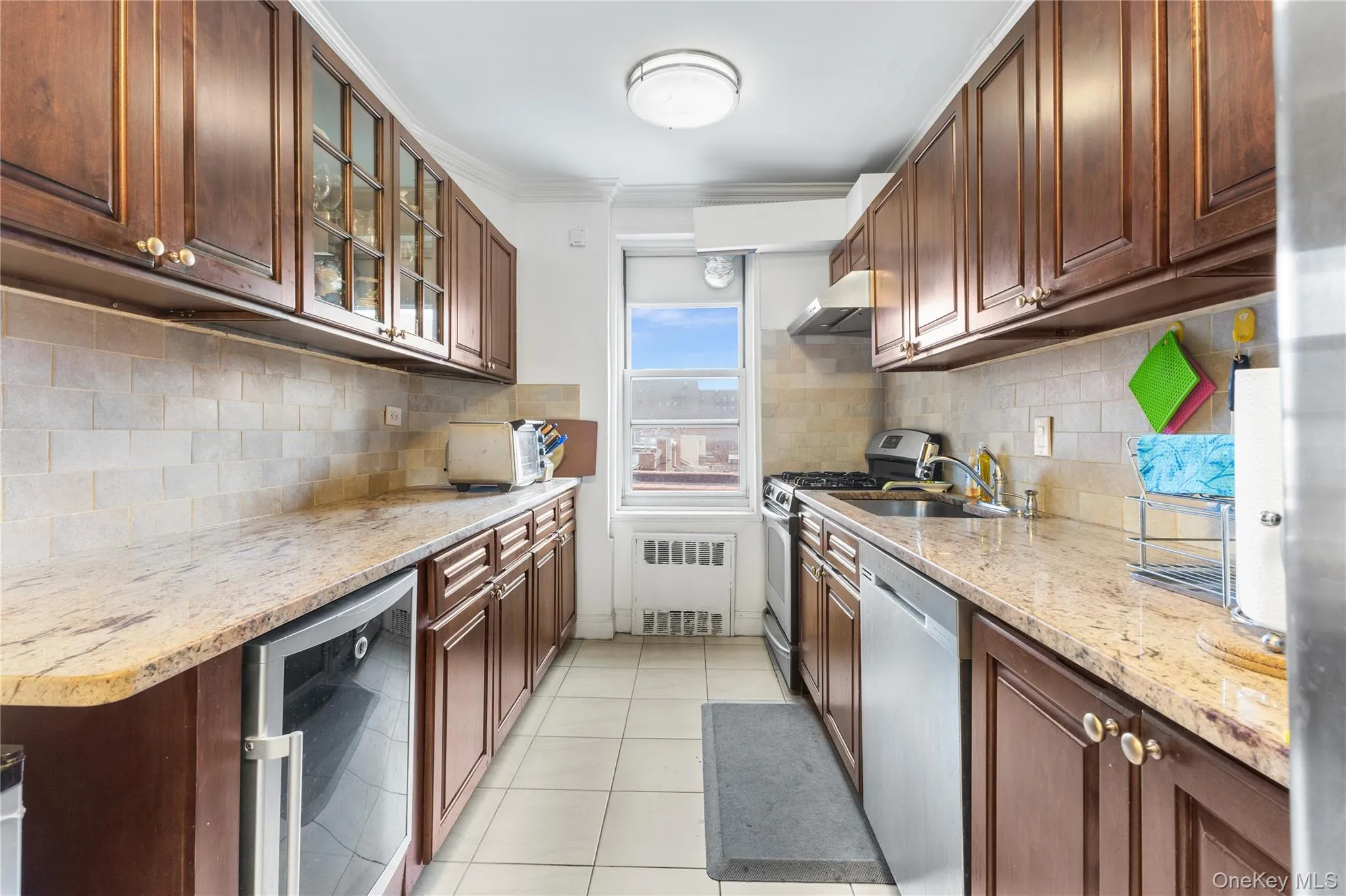 64-11 99th Streets, New York, NY, 3 Bedrooms Bedrooms, 7 Rooms Rooms,2 BathroomsBathrooms,Residential,For Rent,99th,0,1055490 64-11 99th Streets, New York, NY, 3 Bedrooms Bedrooms, 7 Rooms Rooms,2 BathroomsBathrooms,Residential,For Rent,99th,0,1055490