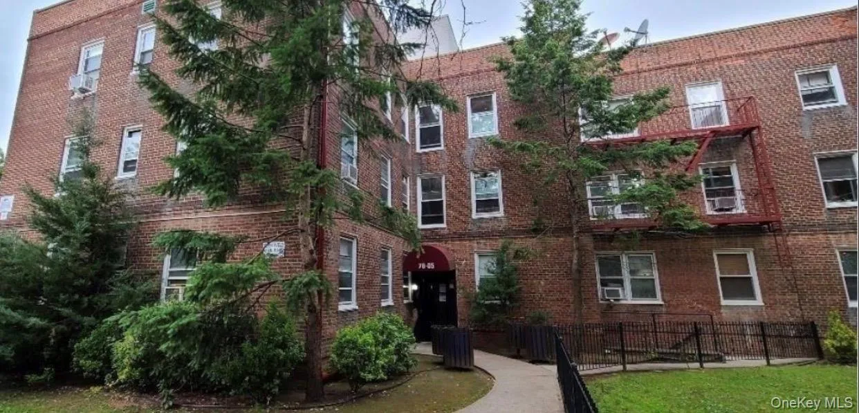 78-05 141st Street, New York, NY, 3 Bedrooms Bedrooms, 6 Rooms Rooms,1 BathroomBathrooms,Residential,For Rent,141st,0,1055499 78-05 141st Street, New York, NY, 3 Bedrooms Bedrooms, 6 Rooms Rooms,1 BathroomBathrooms,Residential,For Rent,141st,0,1055499