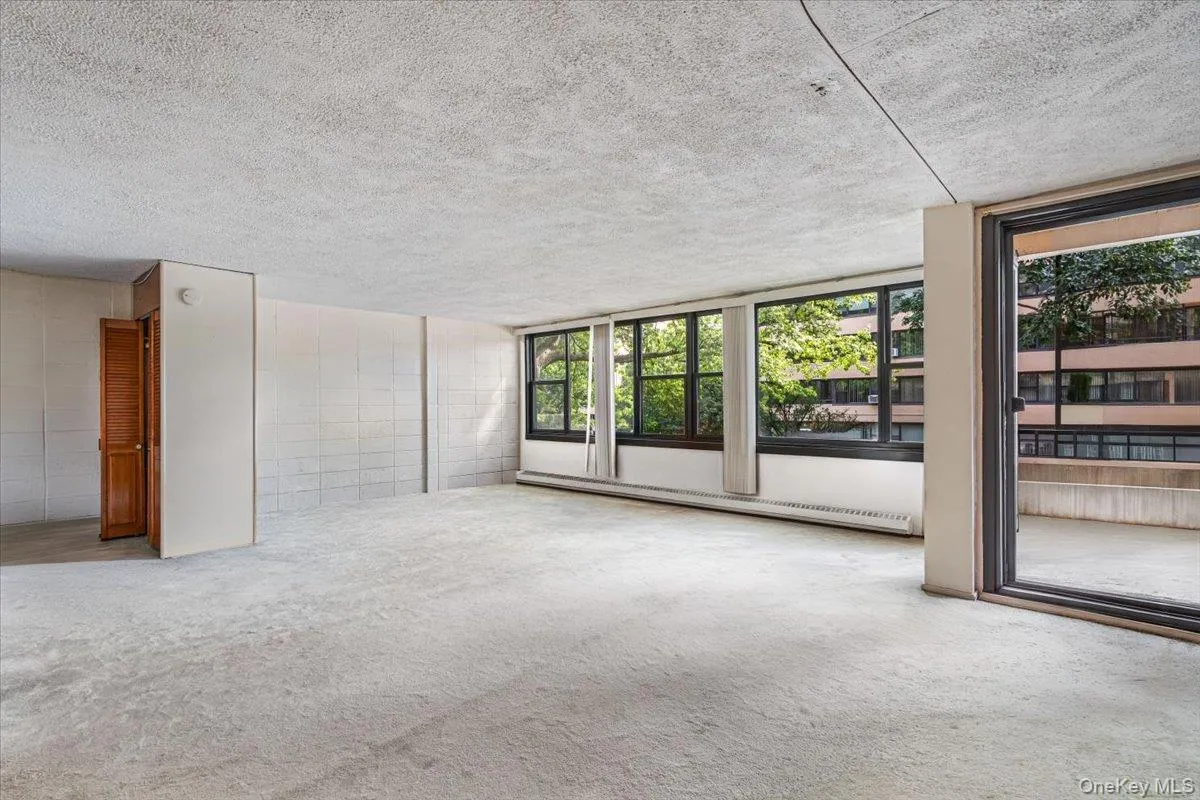 7-24 166th Street, New York, NY, 1 Bedroom Bedrooms, 4 Rooms Rooms,1 BathroomBathrooms,Residential,For Rent,166th,0,1055501 7-24 166th Street, New York, NY, 1 Bedroom Bedrooms, 4 Rooms Rooms,1 BathroomBathrooms,Residential,For Rent,166th,0,1055501