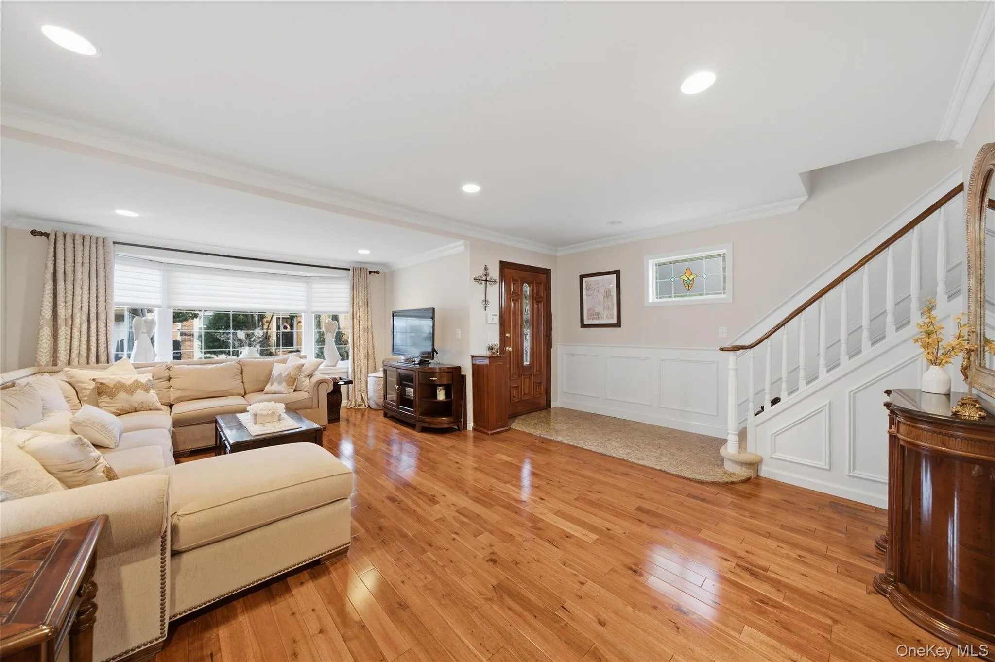 88-21 79th Avenue, New York, NY, 4 Bedrooms Bedrooms, 8 Rooms Rooms,2 BathroomsBathrooms,Residential,For Rent,79th,0,1055506 88-21 79th Avenue, New York, NY, 4 Bedrooms Bedrooms, 8 Rooms Rooms,2 BathroomsBathrooms,Residential,For Rent,79th,0,1055506