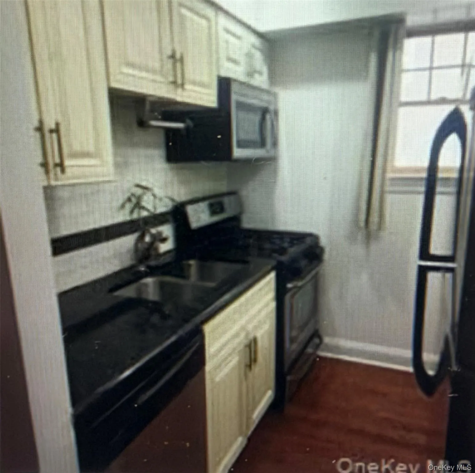 85-15 120th, New York, NY, 2 Bedrooms Bedrooms, 4 Rooms Rooms,1 BathroomBathrooms,Residential,For Rent,120th,0,1055514 85-15 120th, New York, NY, 2 Bedrooms Bedrooms, 4 Rooms Rooms,1 BathroomBathrooms,Residential,For Rent,120th,0,1055514