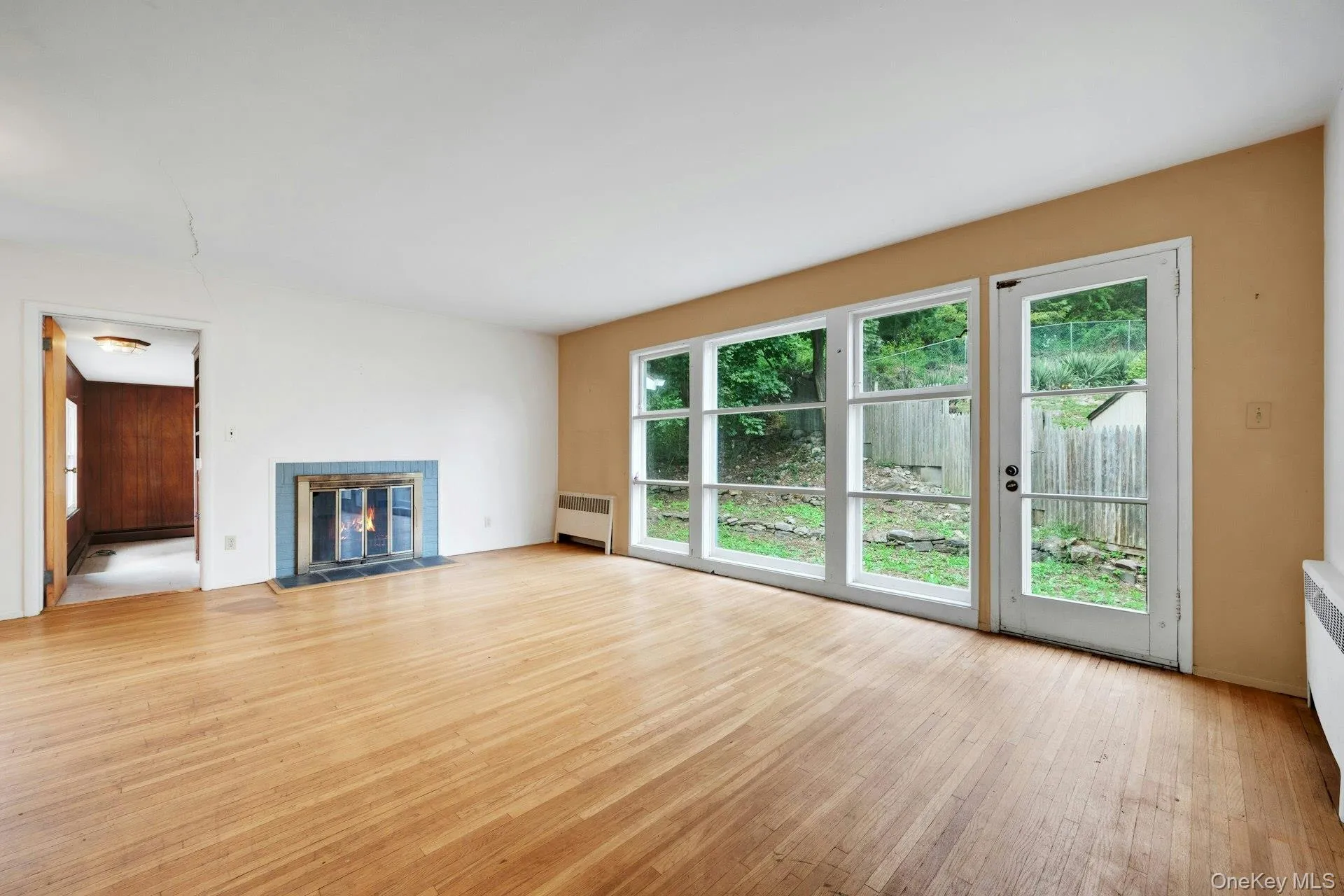 277 Crest Drive, Greenburgh, NY, 3 Bedrooms Bedrooms, 7 Rooms Rooms,2 BathroomsBathrooms,Residential,For Rent,Crest,0,1055522 277 Crest Drive, Greenburgh, NY, 3 Bedrooms Bedrooms, 7 Rooms Rooms,2 BathroomsBathrooms,Residential,For Rent,Crest,0,1055522