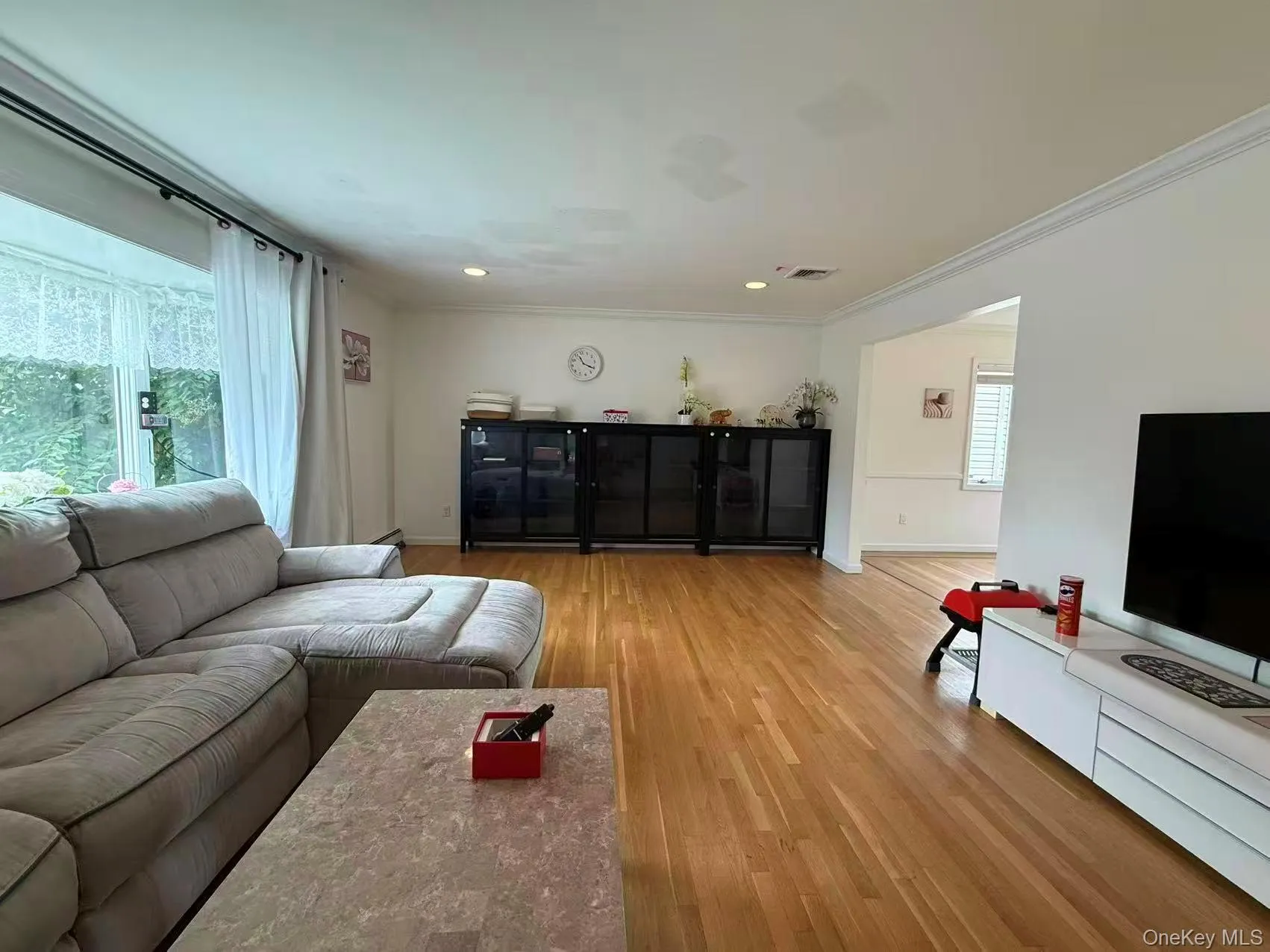 2817 Clubhouse Road, Hempstead, NY, 4 Bedroom Bedrooms, 9 Room Rooms,2 BathroomBathrooms,Residential Lease,For Rent,Clubhouse,0,1055528 2817 Clubhouse Road, Hempstead, NY, 4 Bedroom Bedrooms, 9 Room Rooms,2 BathroomBathrooms,Residential Lease,For Rent,Clubhouse,0,1055528
