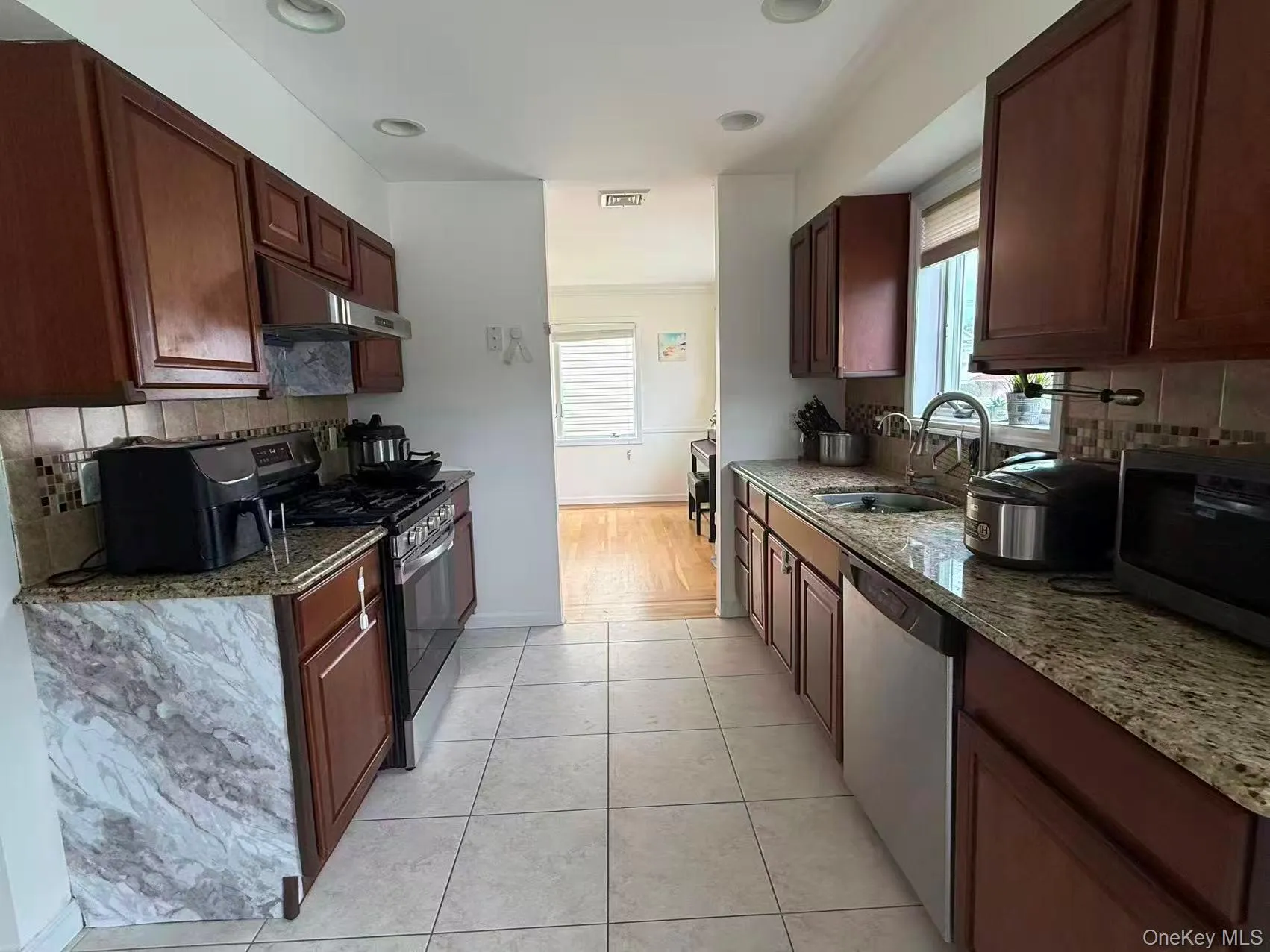 2817 Clubhouse Road, Hempstead, NY, 4 Bedroom Bedrooms, 9 Room Rooms,2 BathroomBathrooms,Residential Lease,For Rent,Clubhouse,0,1055528 2817 Clubhouse Road, Hempstead, NY, 4 Bedroom Bedrooms, 9 Room Rooms,2 BathroomBathrooms,Residential Lease,For Rent,Clubhouse,0,1055528