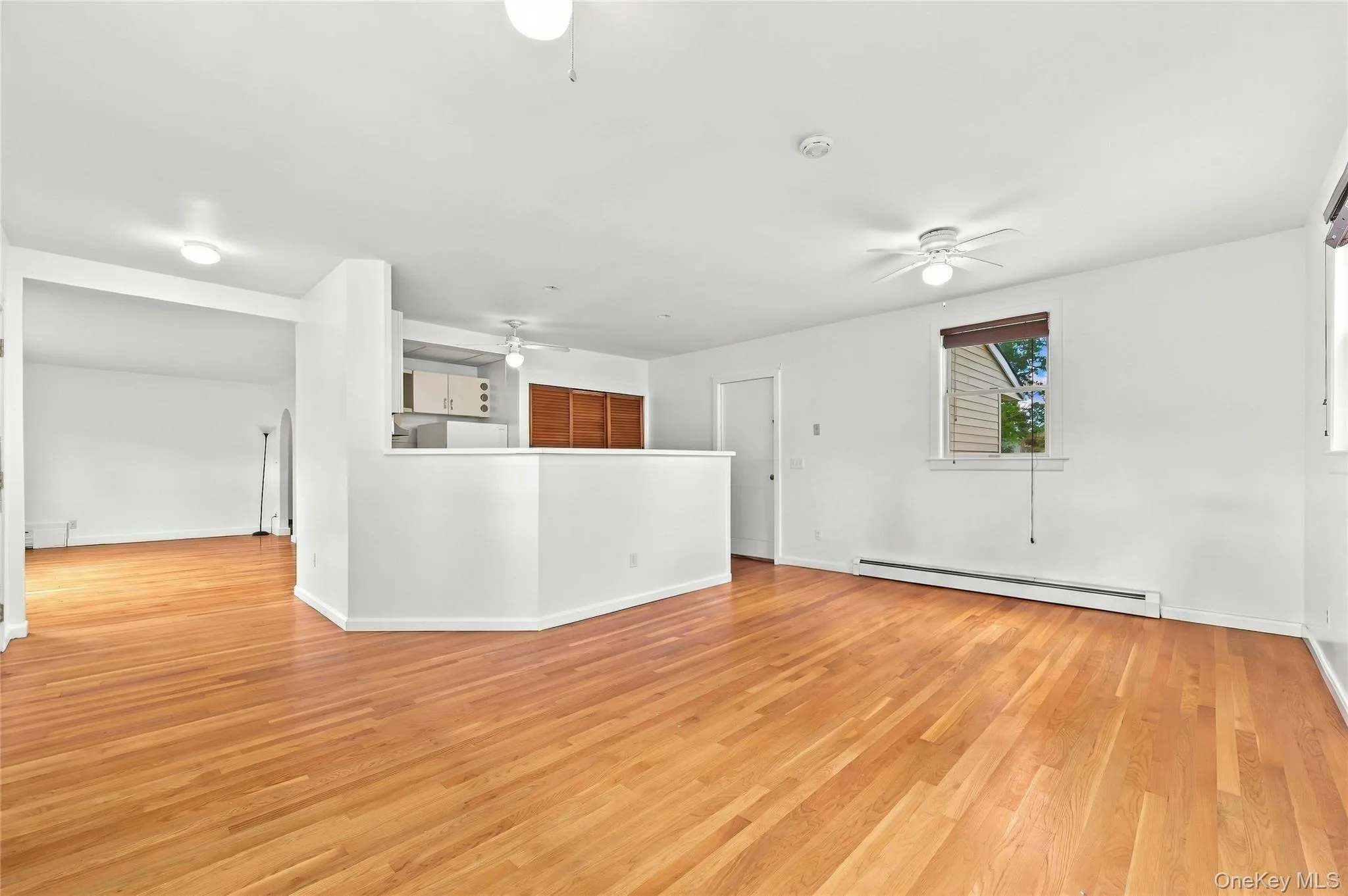 930 Tooker Avenue, West Babylon, NY, 4 Bedrooms Bedrooms, 11 Rooms Rooms,4 BathroomsBathrooms,Residential,For Rent,Tooker,0,1055529 930 Tooker Avenue, West Babylon, NY, 4 Bedrooms Bedrooms, 11 Rooms Rooms,4 BathroomsBathrooms,Residential,For Rent,Tooker,0,1055529