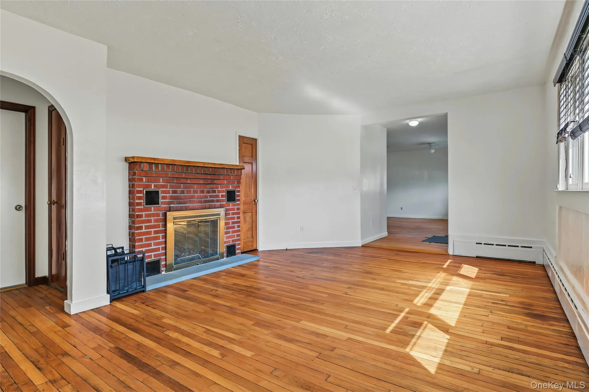 930 Tooker Avenue, West Babylon, NY, 4 Bedrooms Bedrooms, 11 Rooms Rooms,4 BathroomsBathrooms,Residential,For Rent,Tooker,0,1055529 930 Tooker Avenue, West Babylon, NY, 4 Bedrooms Bedrooms, 11 Rooms Rooms,4 BathroomsBathrooms,Residential,For Rent,Tooker,0,1055529