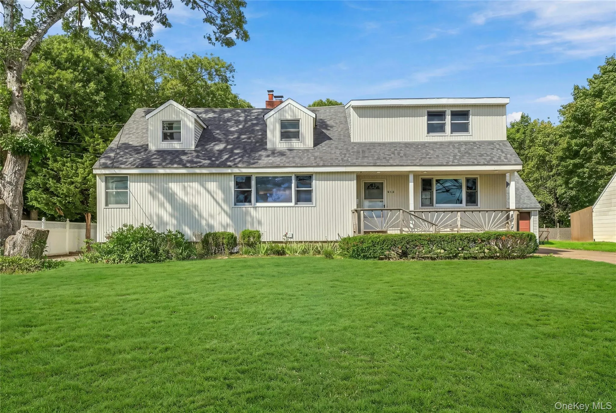 930 Tooker Avenue, West Babylon, NY, 4 Bedrooms Bedrooms, 11 Rooms Rooms,4 BathroomsBathrooms,Residential,For Rent,Tooker,0,1055529 930 Tooker Avenue, West Babylon, NY, 4 Bedrooms Bedrooms, 11 Rooms Rooms,4 BathroomsBathrooms,Residential,For Rent,Tooker,0,1055529