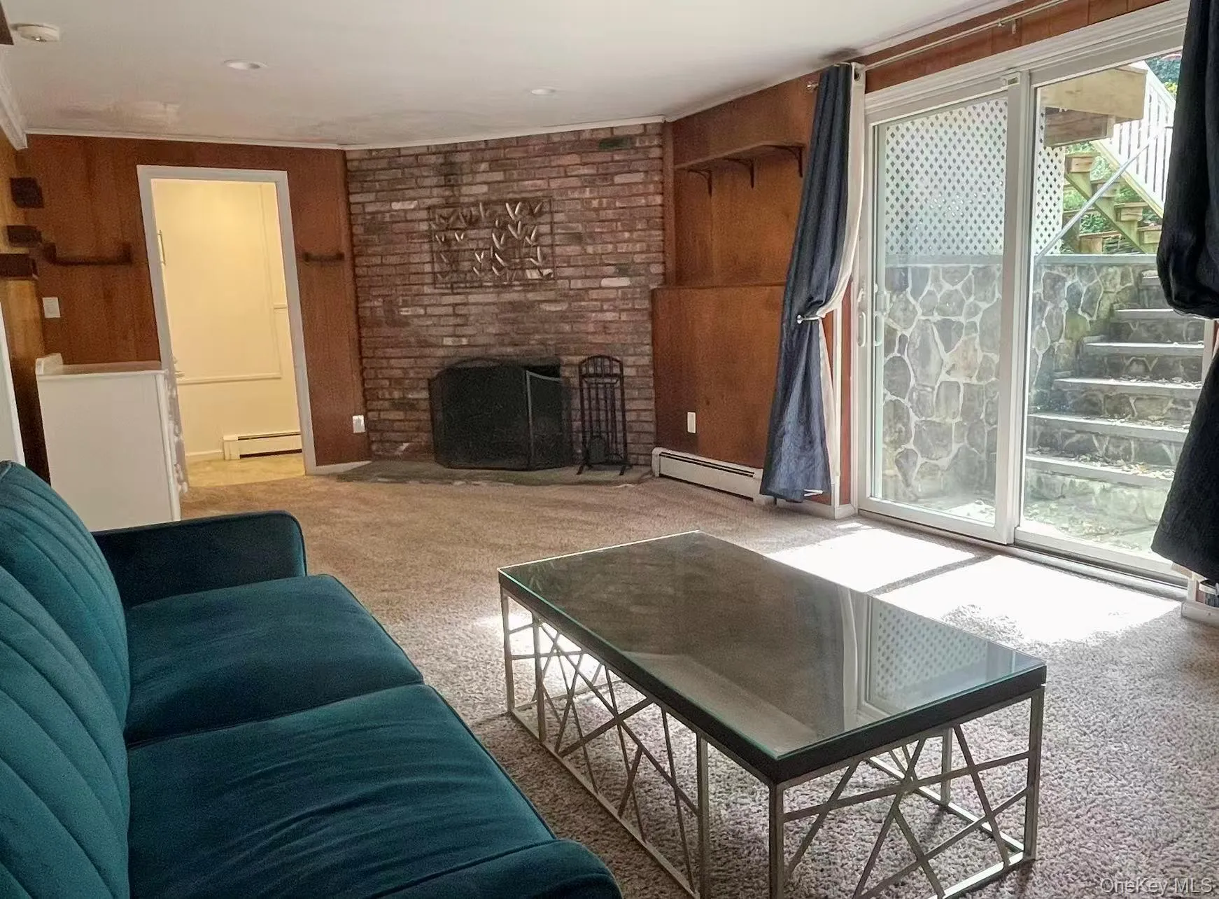 37 Mckay Rd, Huntington, NY, 1 Bedroom Bedrooms, 3 Room Rooms,1 BathroomBathrooms,Residential Lease,For Rent,Mckay Rd,0,1055530 37 Mckay Rd, Huntington, NY, 1 Bedroom Bedrooms, 3 Room Rooms,1 BathroomBathrooms,Residential Lease,For Rent,Mckay Rd,0,1055530