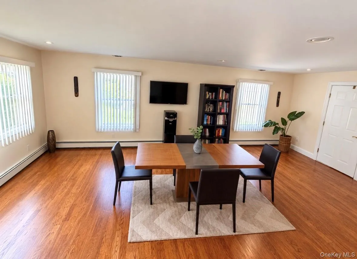 4161 Harriet Rd, Oyster Bay, NY, 4 Bedroom Bedrooms, 11 Room Rooms,3 BathroomBathrooms,Residential Lease,For Rent,Harriet Rd,0,1055531 4161 Harriet Rd, Oyster Bay, NY, 4 Bedroom Bedrooms, 11 Room Rooms,3 BathroomBathrooms,Residential Lease,For Rent,Harriet Rd,0,1055531