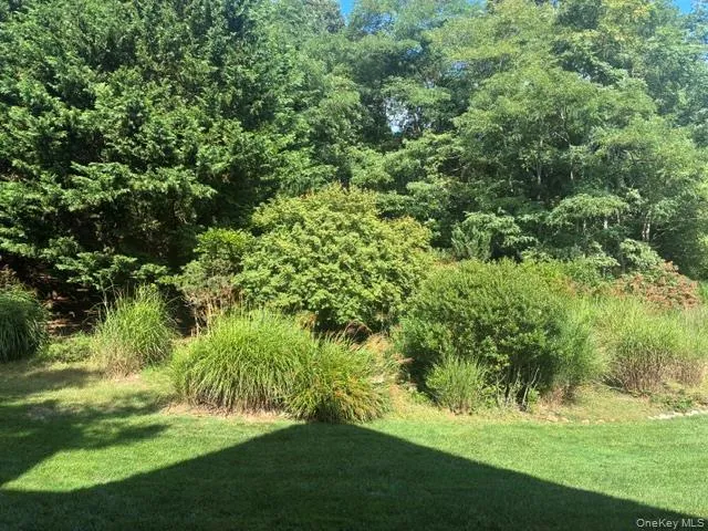 208 Erik Drive, Brookhaven, NY, 3 Bedrooms Bedrooms, 8 Rooms Rooms,2 BathroomsBathrooms,Residential,For Rent,Erik,0,1055533 208 Erik Drive, Brookhaven, NY, 3 Bedrooms Bedrooms, 8 Rooms Rooms,2 BathroomsBathrooms,Residential,For Rent,Erik,0,1055533