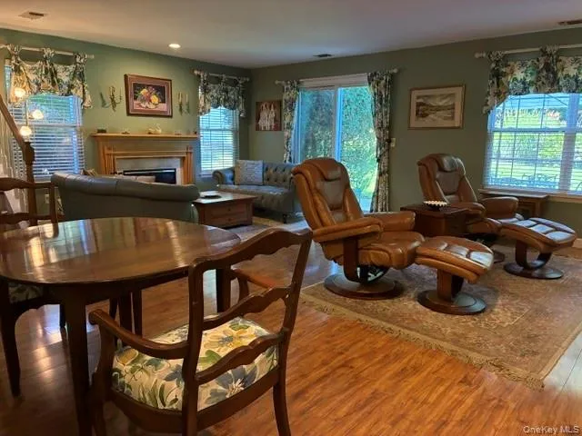 208 Erik Drive, Brookhaven, NY, 3 Bedrooms Bedrooms, 8 Rooms Rooms,2 BathroomsBathrooms,Residential,For Rent,Erik,0,1055533 208 Erik Drive, Brookhaven, NY, 3 Bedrooms Bedrooms, 8 Rooms Rooms,2 BathroomsBathrooms,Residential,For Rent,Erik,0,1055533