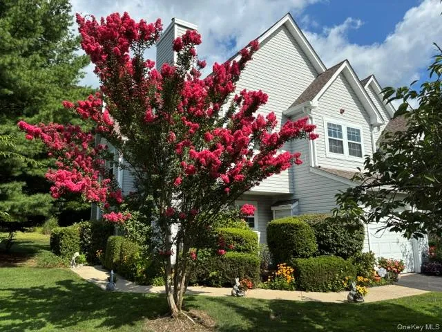 208 Erik Drive, Brookhaven, NY, 3 Bedrooms Bedrooms, 8 Rooms Rooms,2 BathroomsBathrooms,Residential,For Rent,Erik,0,1055533 208 Erik Drive, Brookhaven, NY, 3 Bedrooms Bedrooms, 8 Rooms Rooms,2 BathroomsBathrooms,Residential,For Rent,Erik,0,1055533