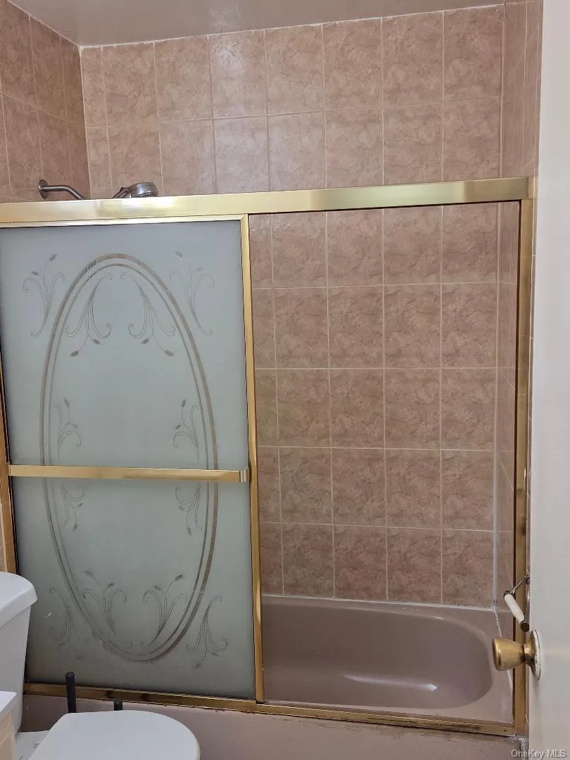 255-24 147 Drive Drive, New York, NY, 1 Bedroom Bedrooms, 3 Room Rooms,1 BathroomBathrooms,Residential Lease,For Rent,147 Drive,0,1055540 255-24 147 Drive Drive, New York, NY, 1 Bedroom Bedrooms, 3 Room Rooms,1 BathroomBathrooms,Residential Lease,For Rent,147 Drive,0,1055540