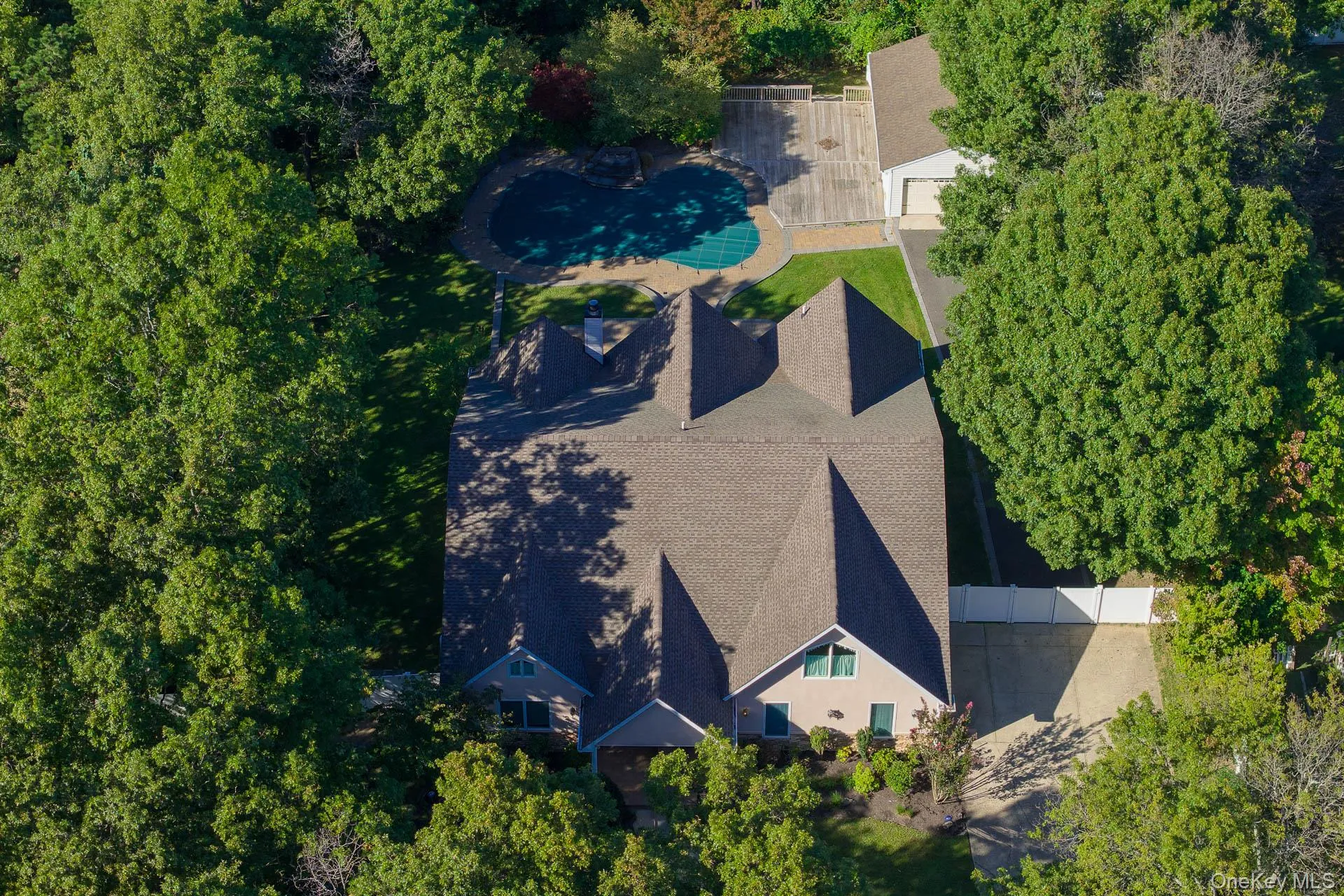 37 Woodside Avenue, Brookhaven, NY, 5 Bedrooms Bedrooms, 3 Rooms Rooms,2 BathroomsBathrooms,Residential,For Rent,Woodside,0,1055543 37 Woodside Avenue, Brookhaven, NY, 5 Bedrooms Bedrooms, 3 Rooms Rooms,2 BathroomsBathrooms,Residential,For Rent,Woodside,0,1055543