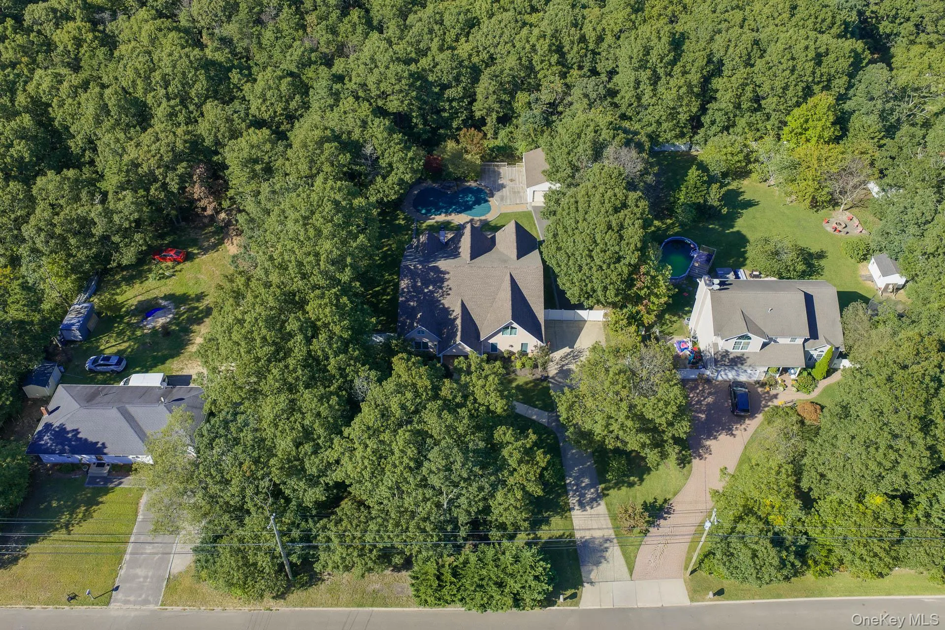 37 Woodside Avenue, Brookhaven, NY, 5 Bedrooms Bedrooms, 3 Rooms Rooms,2 BathroomsBathrooms,Residential,For Rent,Woodside,0,1055543 37 Woodside Avenue, Brookhaven, NY, 5 Bedrooms Bedrooms, 3 Rooms Rooms,2 BathroomsBathrooms,Residential,For Rent,Woodside,0,1055543