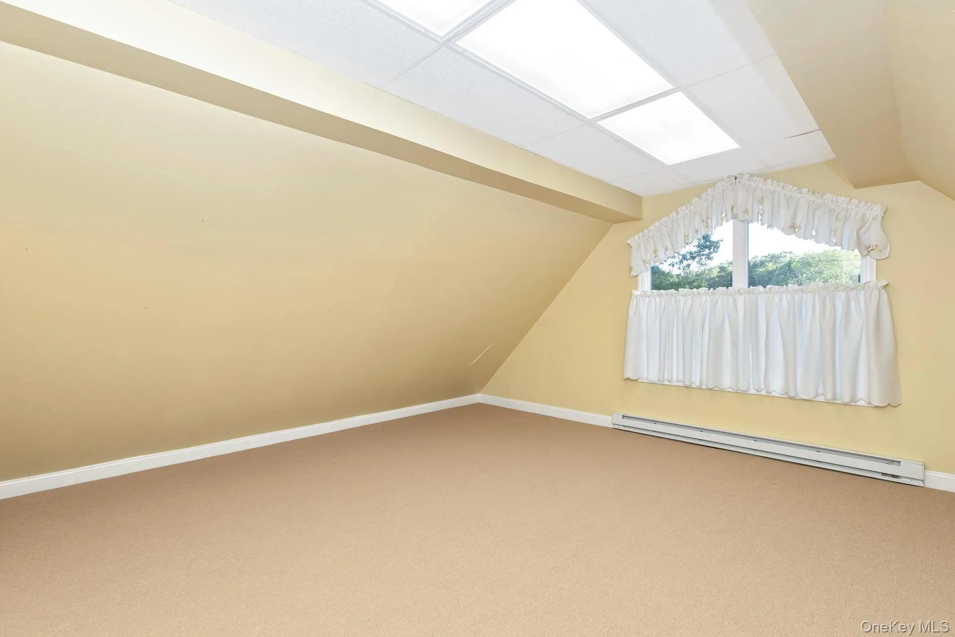 37 Woodside Avenue, Brookhaven, NY, 5 Bedrooms Bedrooms, 3 Rooms Rooms,2 BathroomsBathrooms,Residential,For Rent,Woodside,0,1055543 37 Woodside Avenue, Brookhaven, NY, 5 Bedrooms Bedrooms, 3 Rooms Rooms,2 BathroomsBathrooms,Residential,For Rent,Woodside,0,1055543