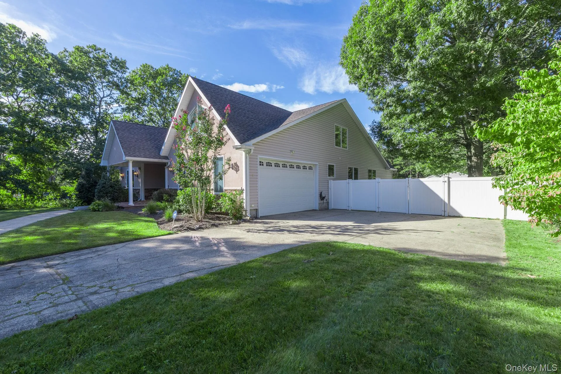 37 Woodside Avenue, Brookhaven, NY, 5 Bedrooms Bedrooms, 3 Rooms Rooms,2 BathroomsBathrooms,Residential,For Rent,Woodside,0,1055543 37 Woodside Avenue, Brookhaven, NY, 5 Bedrooms Bedrooms, 3 Rooms Rooms,2 BathroomsBathrooms,Residential,For Rent,Woodside,0,1055543