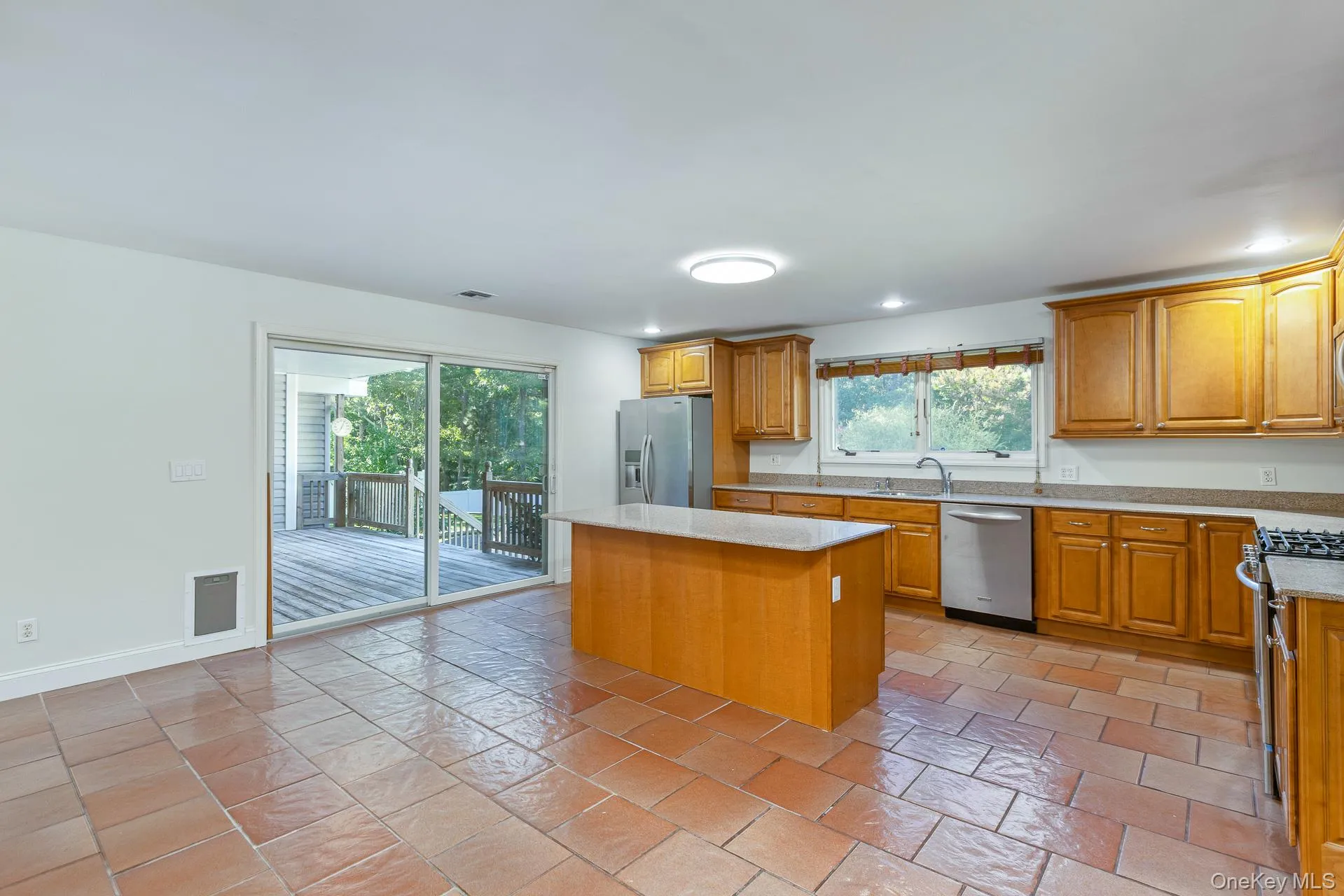37 Woodside Avenue, Brookhaven, NY, 5 Bedrooms Bedrooms, 3 Rooms Rooms,2 BathroomsBathrooms,Residential,For Rent,Woodside,0,1055543 37 Woodside Avenue, Brookhaven, NY, 5 Bedrooms Bedrooms, 3 Rooms Rooms,2 BathroomsBathrooms,Residential,For Rent,Woodside,0,1055543