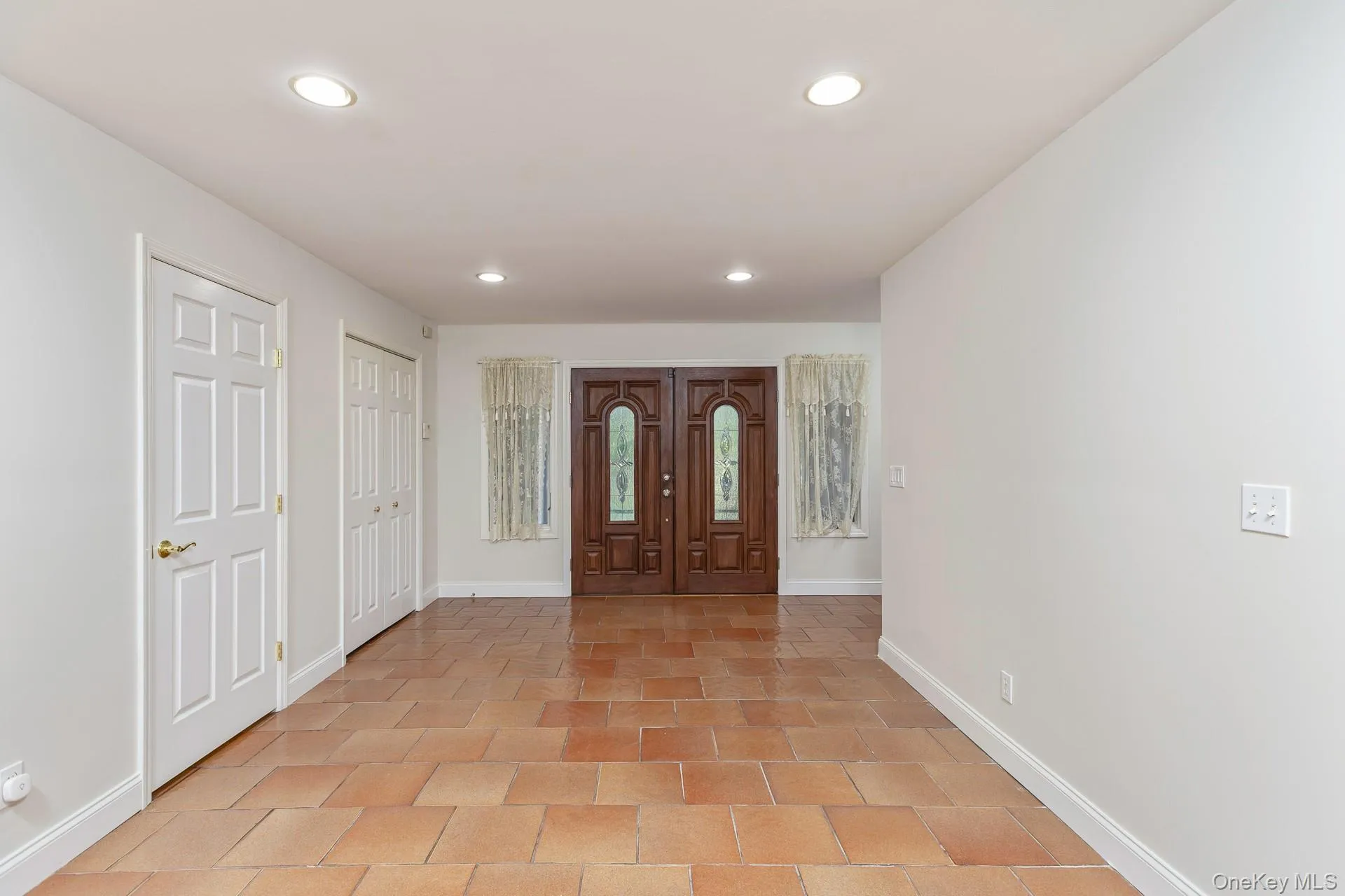 37 Woodside Avenue, Brookhaven, NY, 5 Bedrooms Bedrooms, 3 Rooms Rooms,2 BathroomsBathrooms,Residential,For Rent,Woodside,0,1055543 37 Woodside Avenue, Brookhaven, NY, 5 Bedrooms Bedrooms, 3 Rooms Rooms,2 BathroomsBathrooms,Residential,For Rent,Woodside,0,1055543