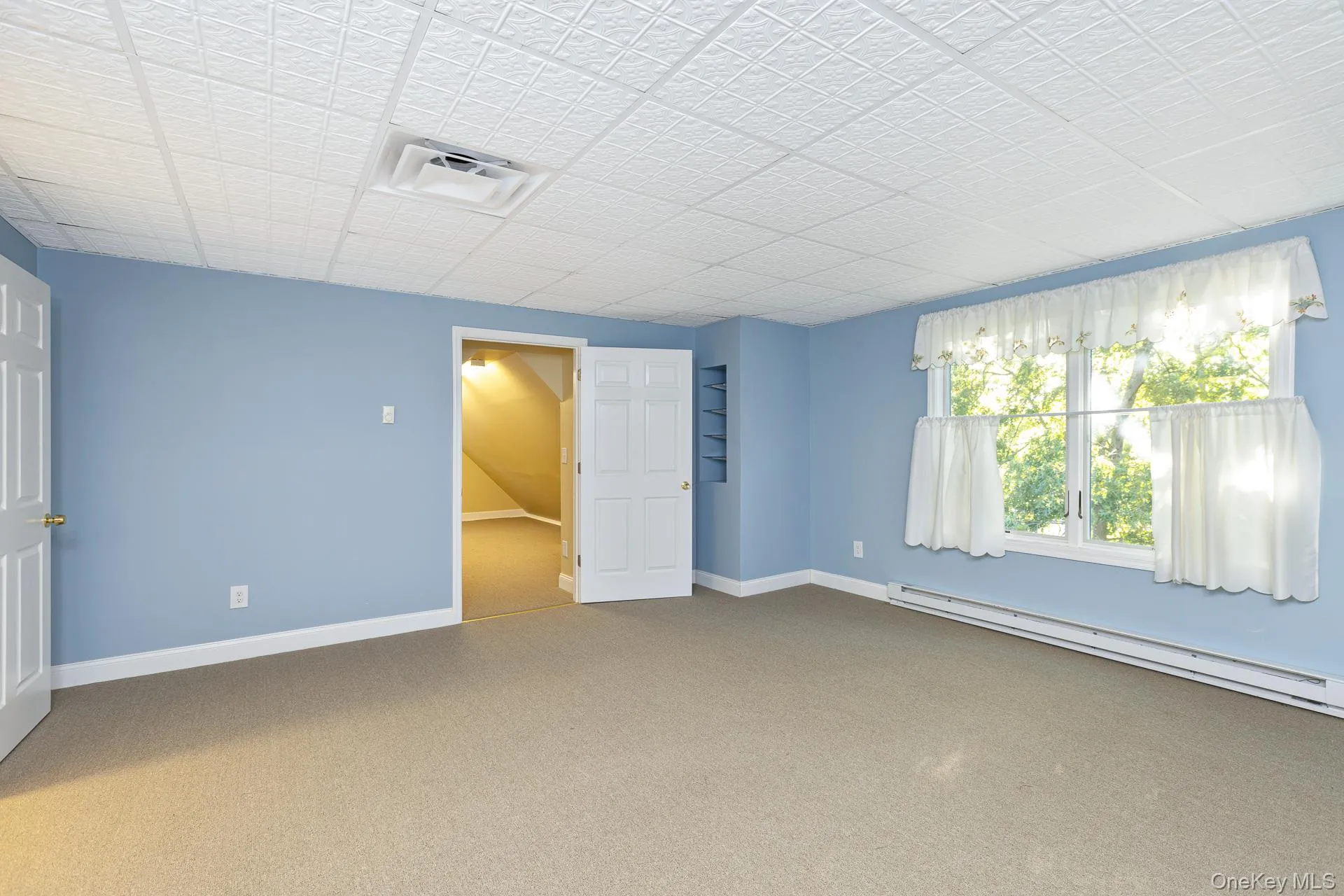 37 Woodside Avenue, Brookhaven, NY, 5 Bedrooms Bedrooms, 3 Rooms Rooms,2 BathroomsBathrooms,Residential,For Rent,Woodside,0,1055543 37 Woodside Avenue, Brookhaven, NY, 5 Bedrooms Bedrooms, 3 Rooms Rooms,2 BathroomsBathrooms,Residential,For Rent,Woodside,0,1055543