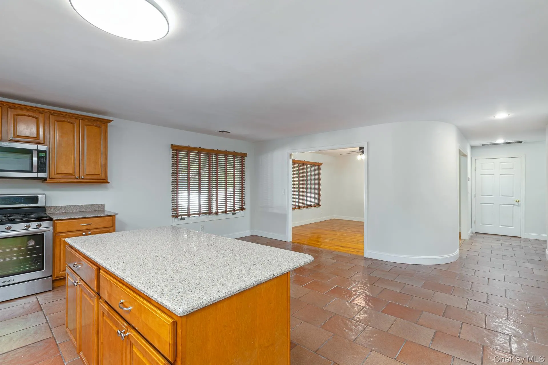 37 Woodside Avenue, Brookhaven, NY, 5 Bedrooms Bedrooms, 3 Rooms Rooms,2 BathroomsBathrooms,Residential,For Rent,Woodside,0,1055543 37 Woodside Avenue, Brookhaven, NY, 5 Bedrooms Bedrooms, 3 Rooms Rooms,2 BathroomsBathrooms,Residential,For Rent,Woodside,0,1055543
