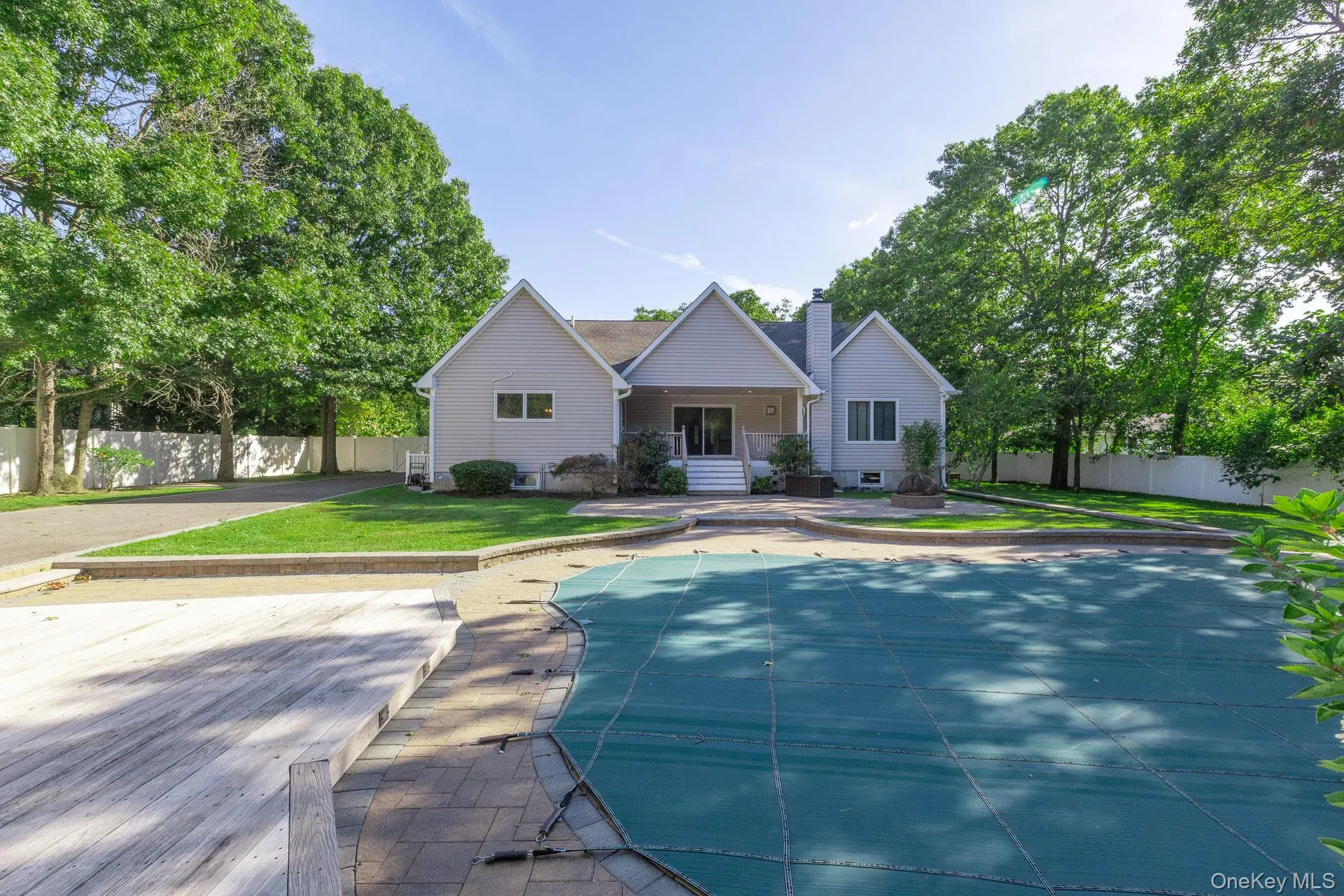 37 Woodside Avenue, Brookhaven, NY, 5 Bedrooms Bedrooms, 3 Rooms Rooms,2 BathroomsBathrooms,Residential,For Rent,Woodside,0,1055543 37 Woodside Avenue, Brookhaven, NY, 5 Bedrooms Bedrooms, 3 Rooms Rooms,2 BathroomsBathrooms,Residential,For Rent,Woodside,0,1055543