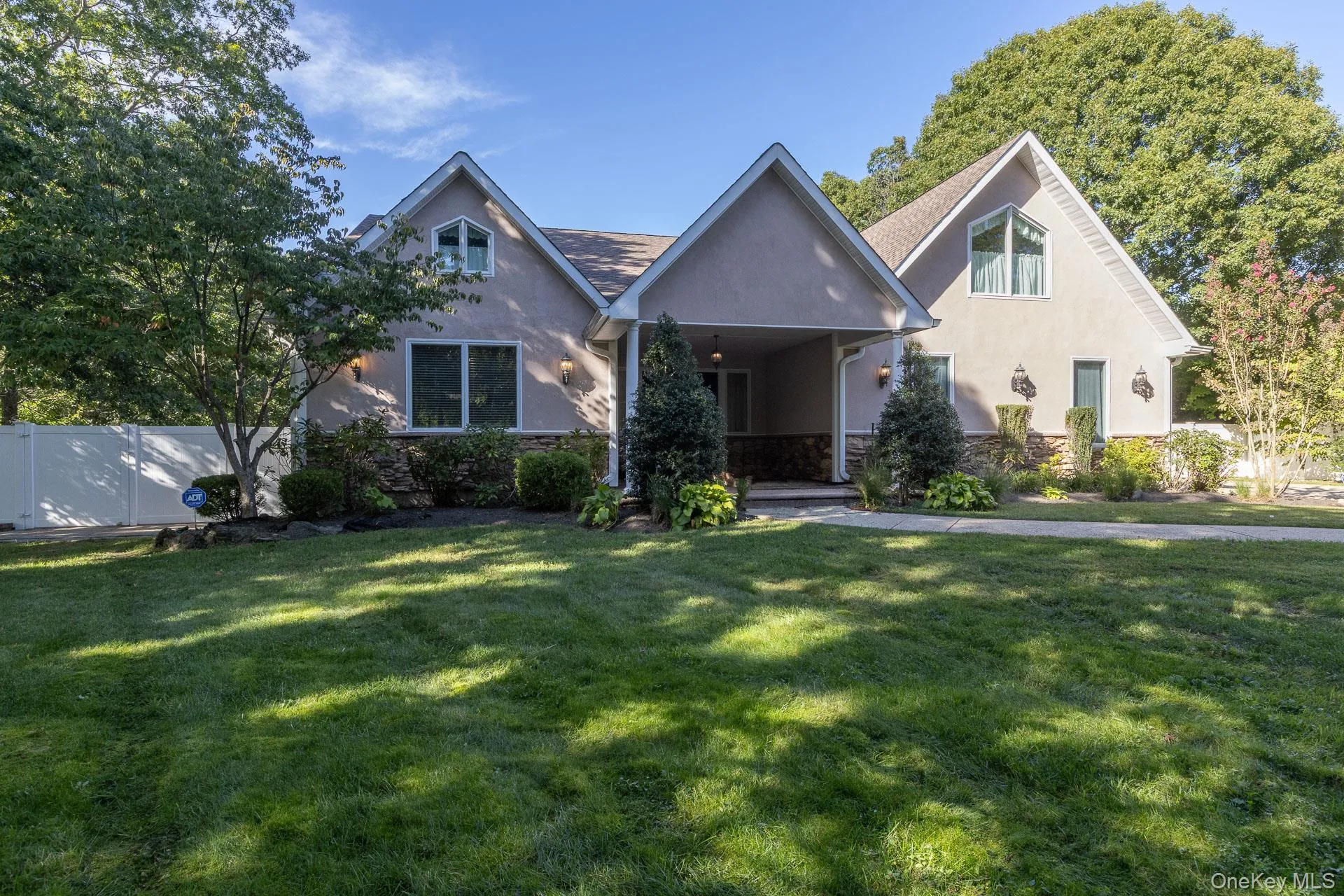 37 Woodside Avenue, Brookhaven, NY, 5 Bedrooms Bedrooms, 3 Rooms Rooms,2 BathroomsBathrooms,Residential,For Rent,Woodside,0,1055543 37 Woodside Avenue, Brookhaven, NY, 5 Bedrooms Bedrooms, 3 Rooms Rooms,2 BathroomsBathrooms,Residential,For Rent,Woodside,0,1055543