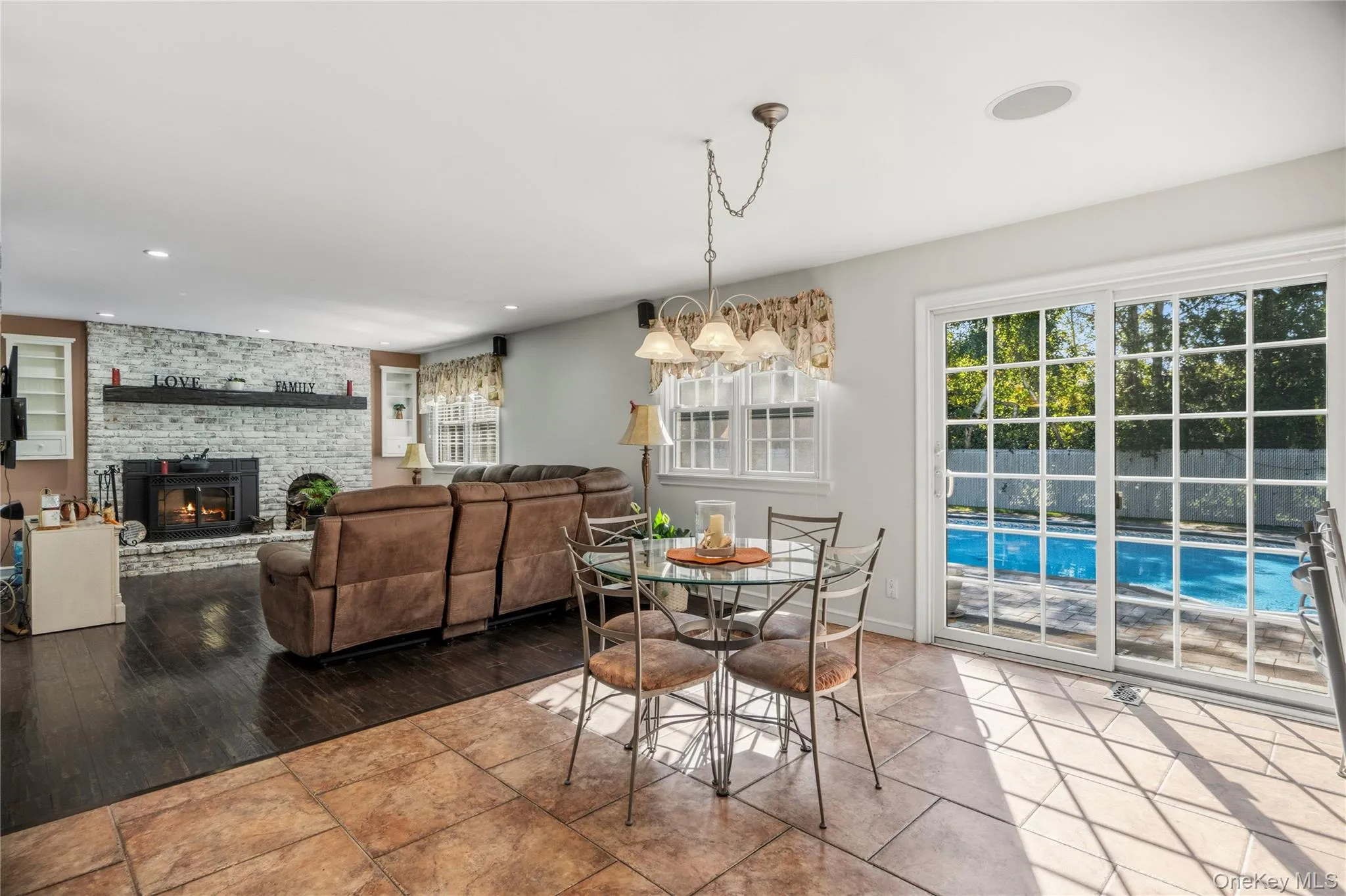 12 Brooktree Court, Islip, NY, 7 Bedrooms Bedrooms, 14 Rooms Rooms,4 BathroomsBathrooms,Residential,For Rent,Brooktree,0,1055548 12 Brooktree Court, Islip, NY, 7 Bedrooms Bedrooms, 14 Rooms Rooms,4 BathroomsBathrooms,Residential,For Rent,Brooktree,0,1055548