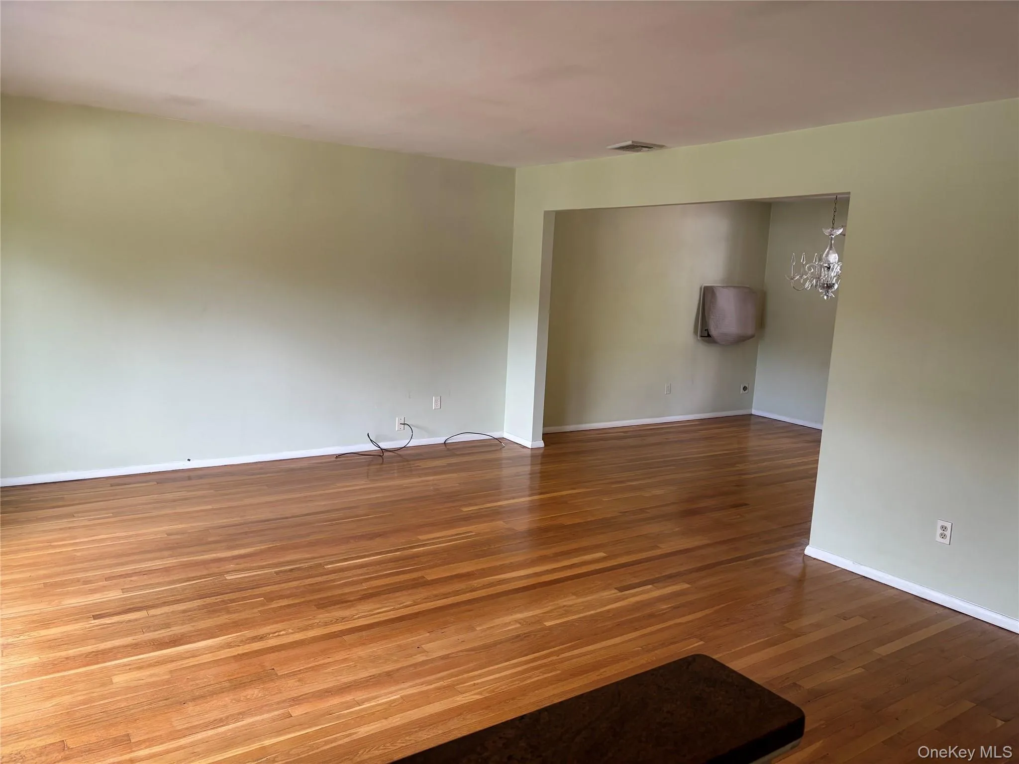 86 Hill Drive, Oyster Bay, NY, 4 Bedrooms Bedrooms, 8 Rooms Rooms,3 BathroomsBathrooms,Residential Lease,For Rent,Hill,0,1055551 86 Hill Drive, Oyster Bay, NY, 4 Bedrooms Bedrooms, 8 Rooms Rooms,3 BathroomsBathrooms,Residential Lease,For Rent,Hill,0,1055551