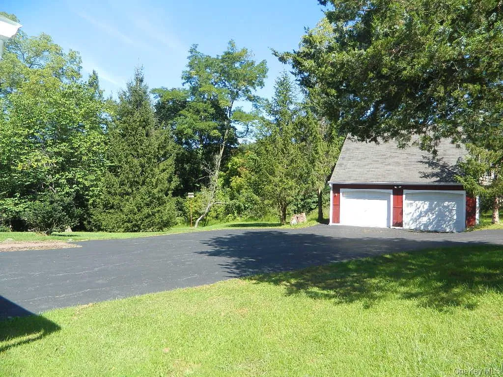 107 Orchard Lane, East Fishkill, NY, 3 Bedrooms Bedrooms, 9 Rooms Rooms,2 BathroomsBathrooms,Residential,For Rent,Orchard,0,1055552 107 Orchard Lane, East Fishkill, NY, 3 Bedrooms Bedrooms, 9 Rooms Rooms,2 BathroomsBathrooms,Residential,For Rent,Orchard,0,1055552