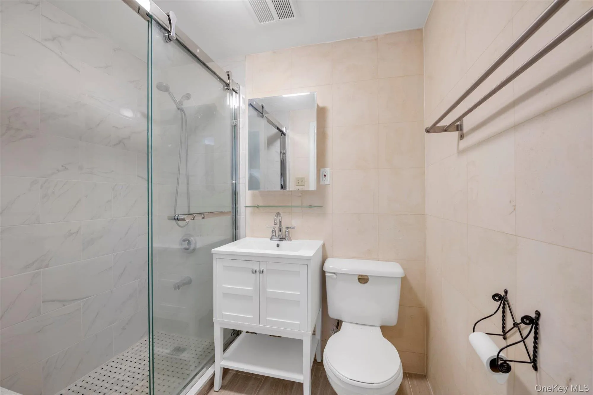 13987 35th Avenue, New York, NY, 2 Bedrooms Bedrooms, 6 Rooms Rooms,2 BathroomsBathrooms,Residential,For Rent,35th,0,1055562 13987 35th Avenue, New York, NY, 2 Bedrooms Bedrooms, 6 Rooms Rooms,2 BathroomsBathrooms,Residential,For Rent,35th,0,1055562