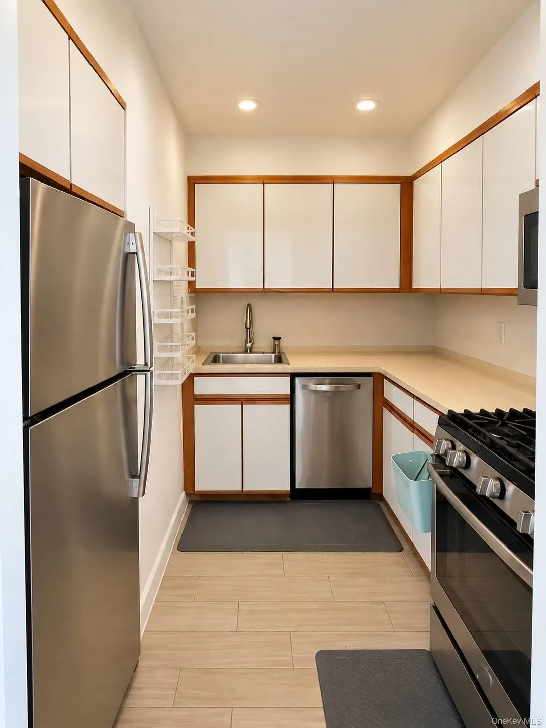 123-10 Ocean Promenade, New York, NY, 1 Bedroom Bedrooms, 3 Rooms Rooms,1 BathroomBathrooms,Residential,For Rent,Ocean Promenade,0,1055569 123-10 Ocean Promenade, New York, NY, 1 Bedroom Bedrooms, 3 Rooms Rooms,1 BathroomBathrooms,Residential,For Rent,Ocean Promenade,0,1055569