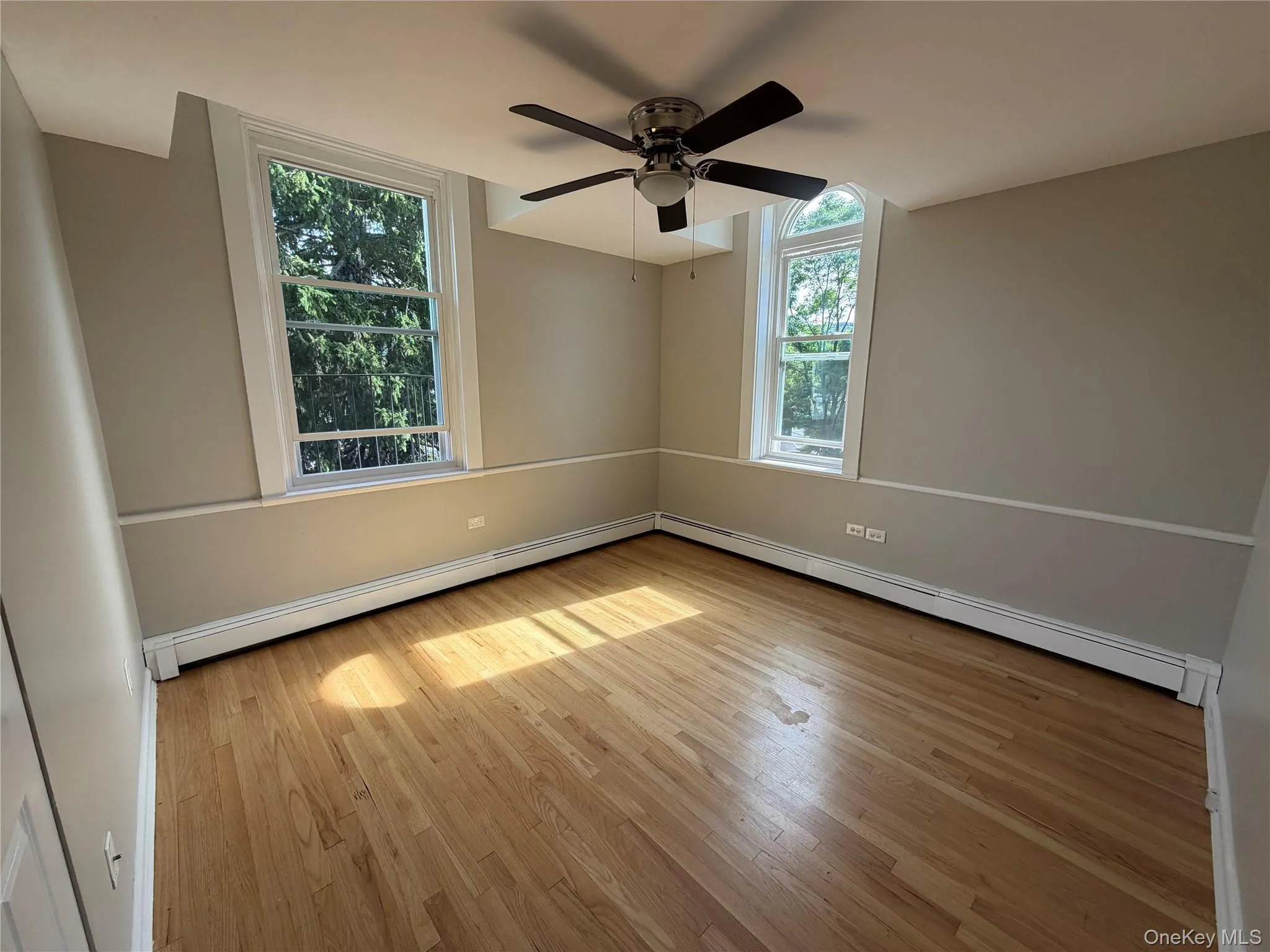 2nd bedroom 2nd bedroom