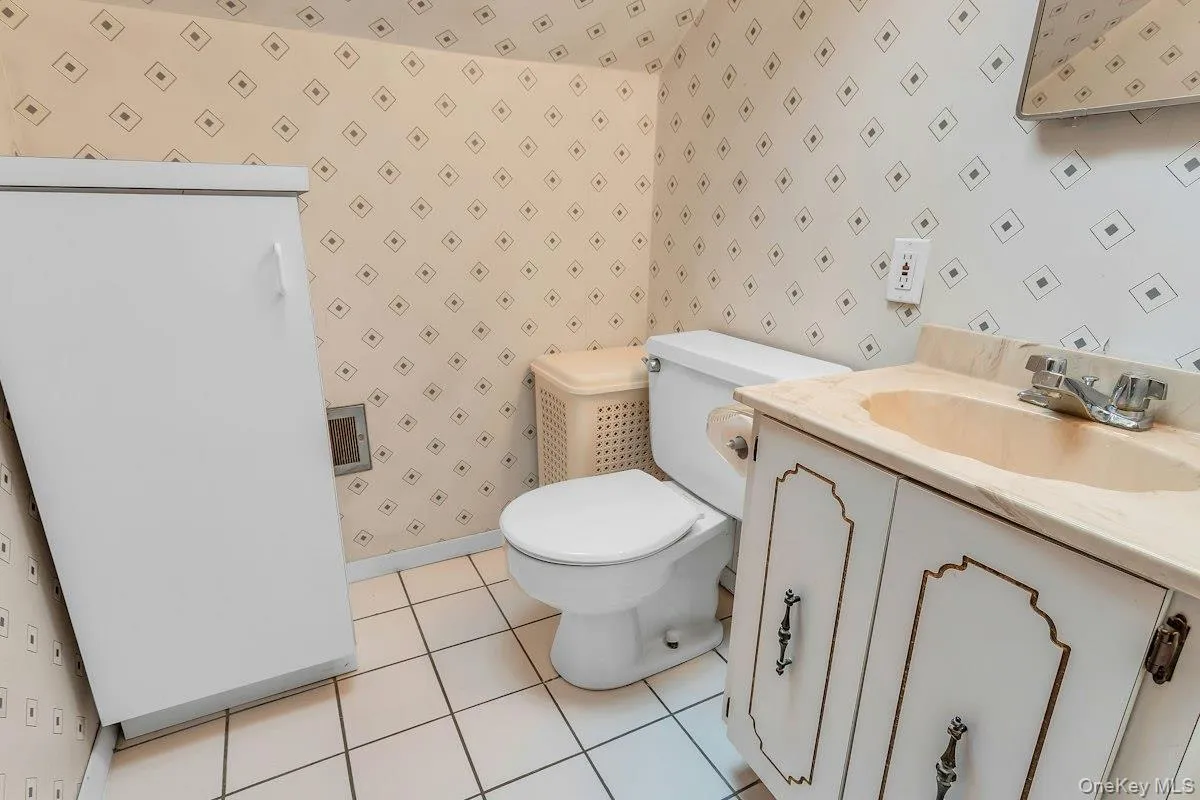 Half Bath on Second Level Half Bath on Second Level