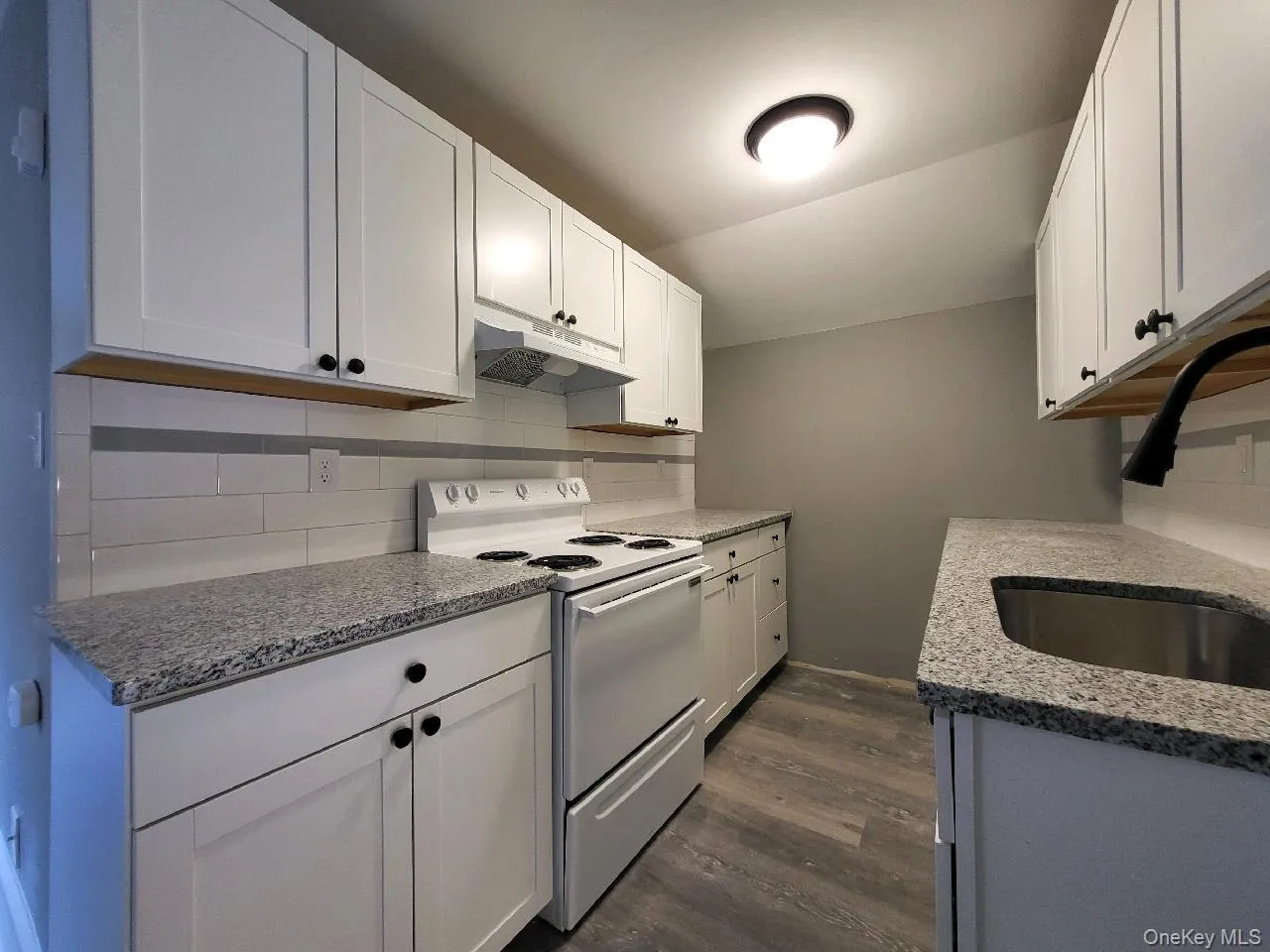 1 Montgomery Street, Montgomery, NY, 2 Bedroom Bedrooms, 4 Room Rooms,1 BathroomBathrooms,Residential Lease,For Rent,Montgomery,0,1055583 1 Montgomery Street, Montgomery, NY, 2 Bedroom Bedrooms, 4 Room Rooms,1 BathroomBathrooms,Residential Lease,For Rent,Montgomery,0,1055583