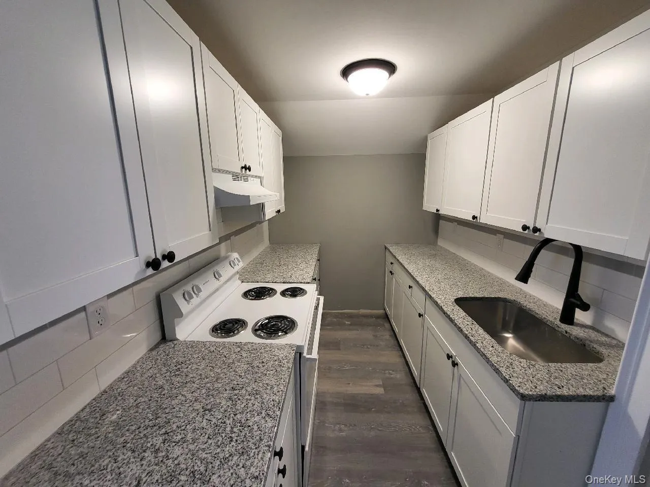 1 Montgomery Street, Montgomery, NY, 2 Bedroom Bedrooms, 4 Room Rooms,1 BathroomBathrooms,Residential Lease,For Rent,Montgomery,0,1055583 1 Montgomery Street, Montgomery, NY, 2 Bedroom Bedrooms, 4 Room Rooms,1 BathroomBathrooms,Residential Lease,For Rent,Montgomery,0,1055583