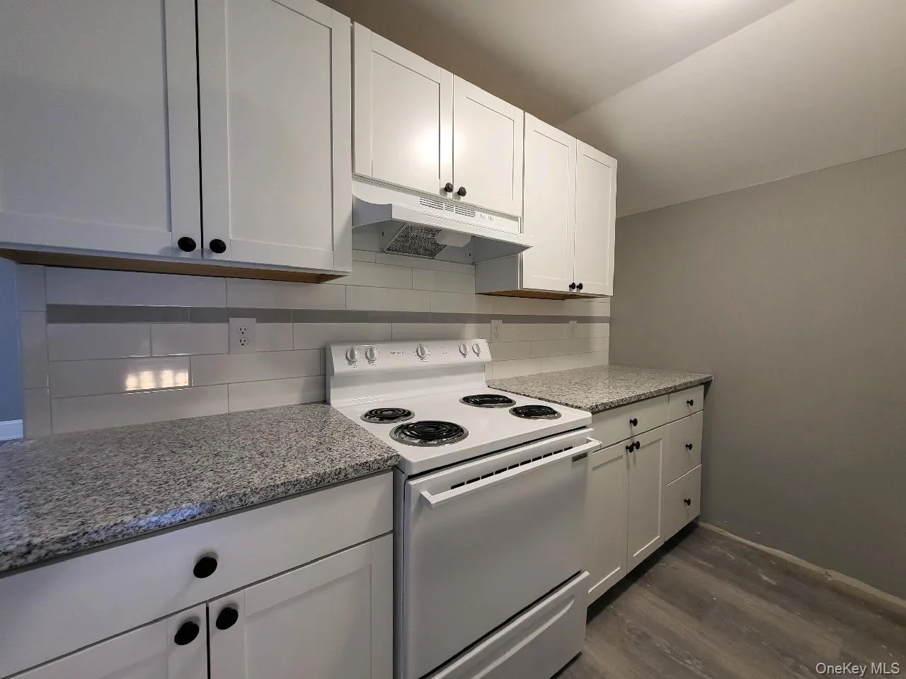 1 Montgomery Street, Montgomery, NY, 2 Bedroom Bedrooms, 4 Room Rooms,1 BathroomBathrooms,Residential Lease,For Rent,Montgomery,0,1055583 1 Montgomery Street, Montgomery, NY, 2 Bedroom Bedrooms, 4 Room Rooms,1 BathroomBathrooms,Residential Lease,For Rent,Montgomery,0,1055583