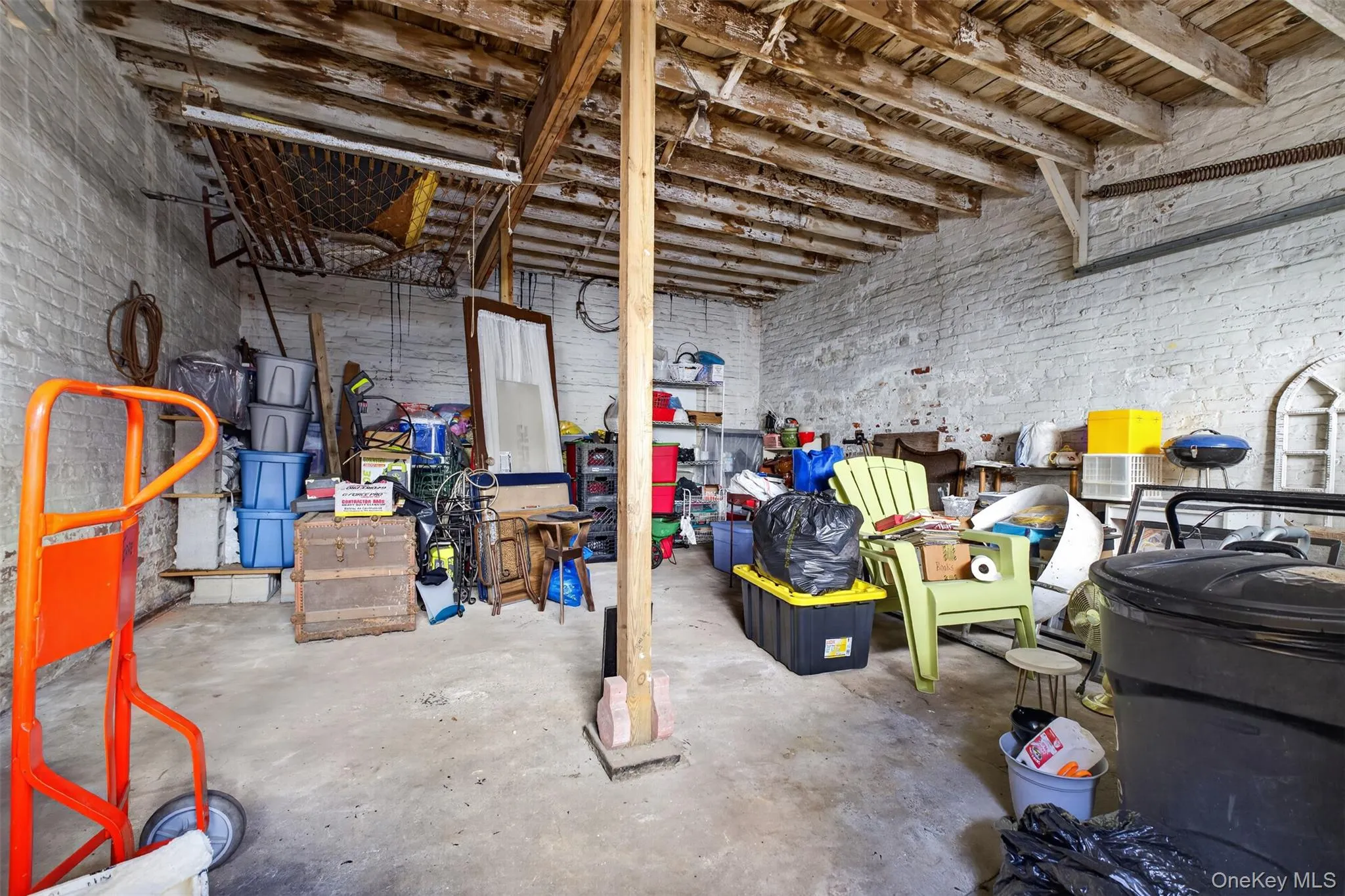2518 Glebe Avenue, New York, NY, 3 Bedrooms Bedrooms, 10 Rooms Rooms,1 BathroomBathrooms,Residential,For Rent,Glebe,0,1055590 2518 Glebe Avenue, New York, NY, 3 Bedrooms Bedrooms, 10 Rooms Rooms,1 BathroomBathrooms,Residential,For Rent,Glebe,0,1055590