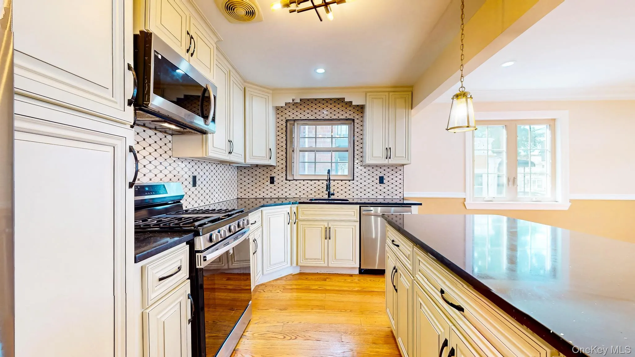 11625 134 st, New York, NY, 3 Bedroom Bedrooms, ,2 BathroomBathrooms,Residential Lease,For Rent,134 st,0,1055592 11625 134 st, New York, NY, 3 Bedroom Bedrooms, ,2 BathroomBathrooms,Residential Lease,For Rent,134 st,0,1055592