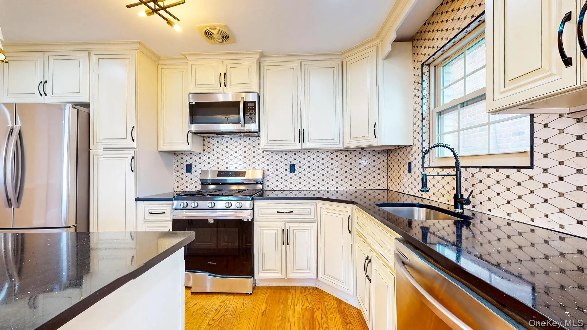 11625 134 st, New York, NY, 3 Bedroom Bedrooms, ,2 BathroomBathrooms,Residential Lease,For Rent,134 st,0,1055592 11625 134 st, New York, NY, 3 Bedroom Bedrooms, ,2 BathroomBathrooms,Residential Lease,For Rent,134 st,0,1055592