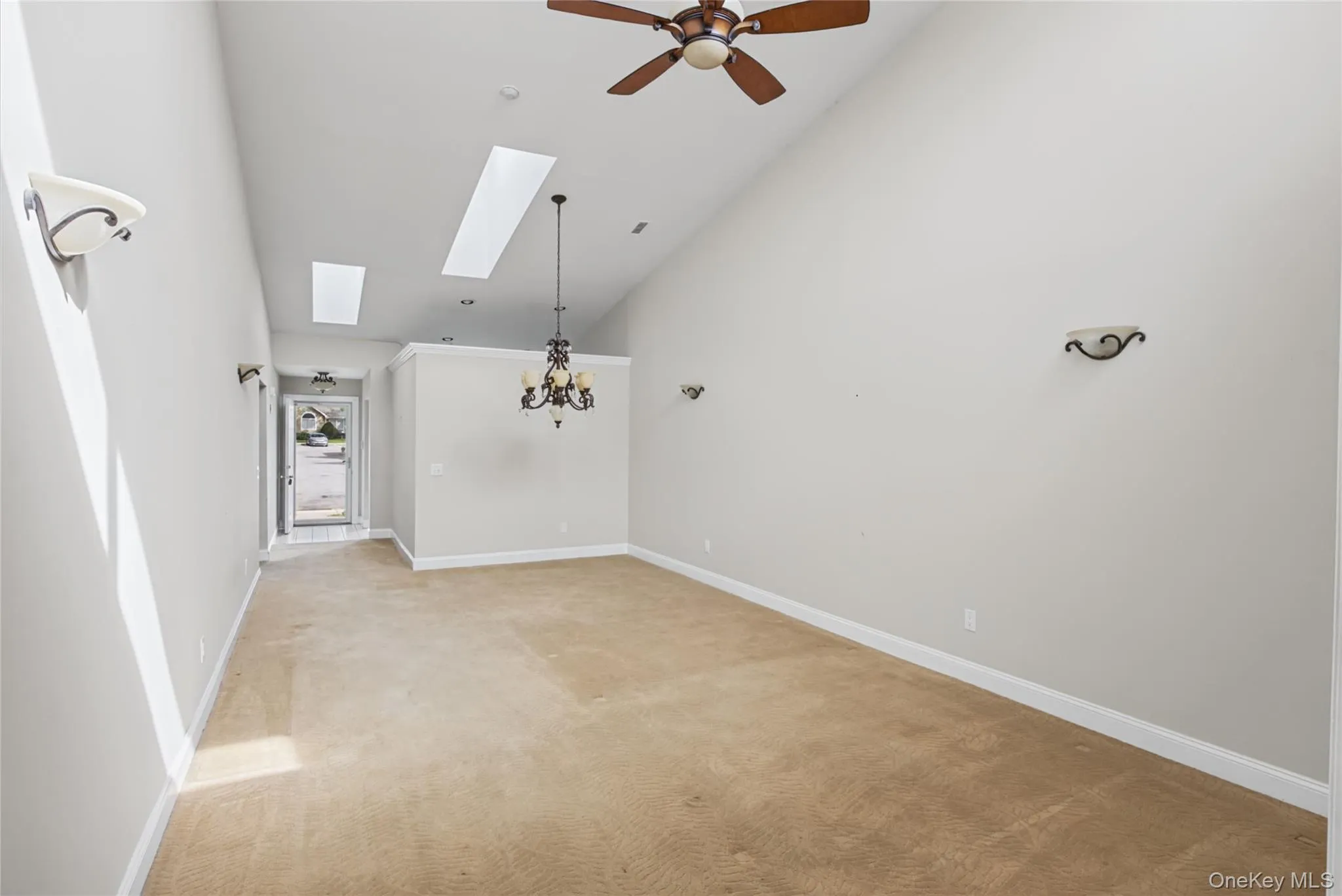 65 Eric Drive, Brookhaven, NY, 2 Bedrooms Bedrooms, 5 Rooms Rooms,2 BathroomsBathrooms,Residential,For Rent,Eric,0,1055595 65 Eric Drive, Brookhaven, NY, 2 Bedrooms Bedrooms, 5 Rooms Rooms,2 BathroomsBathrooms,Residential,For Rent,Eric,0,1055595